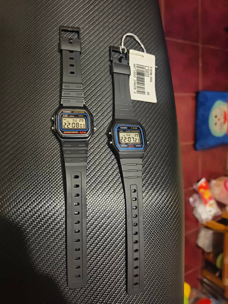 similar but not the same f91 and w58 B5 の山 σαι 0 DI CASIO E รน