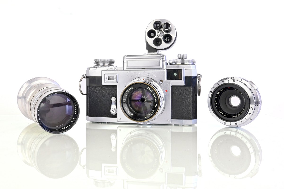 Adding a 35mm f2.8 Biogon to my Contax camera collection