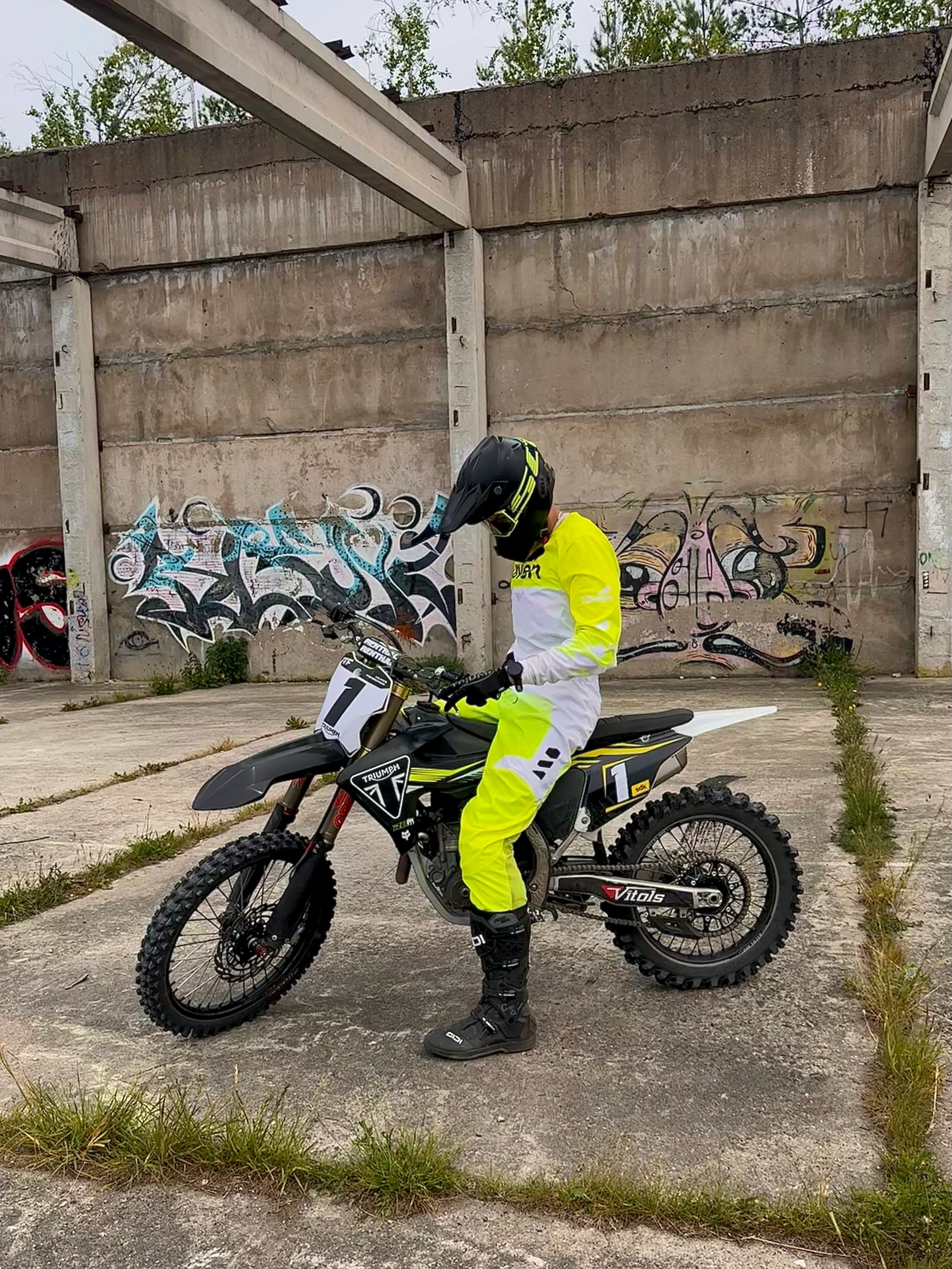The new @ravensportsofficial RV-TWO mx jersey💛🔥 Use code