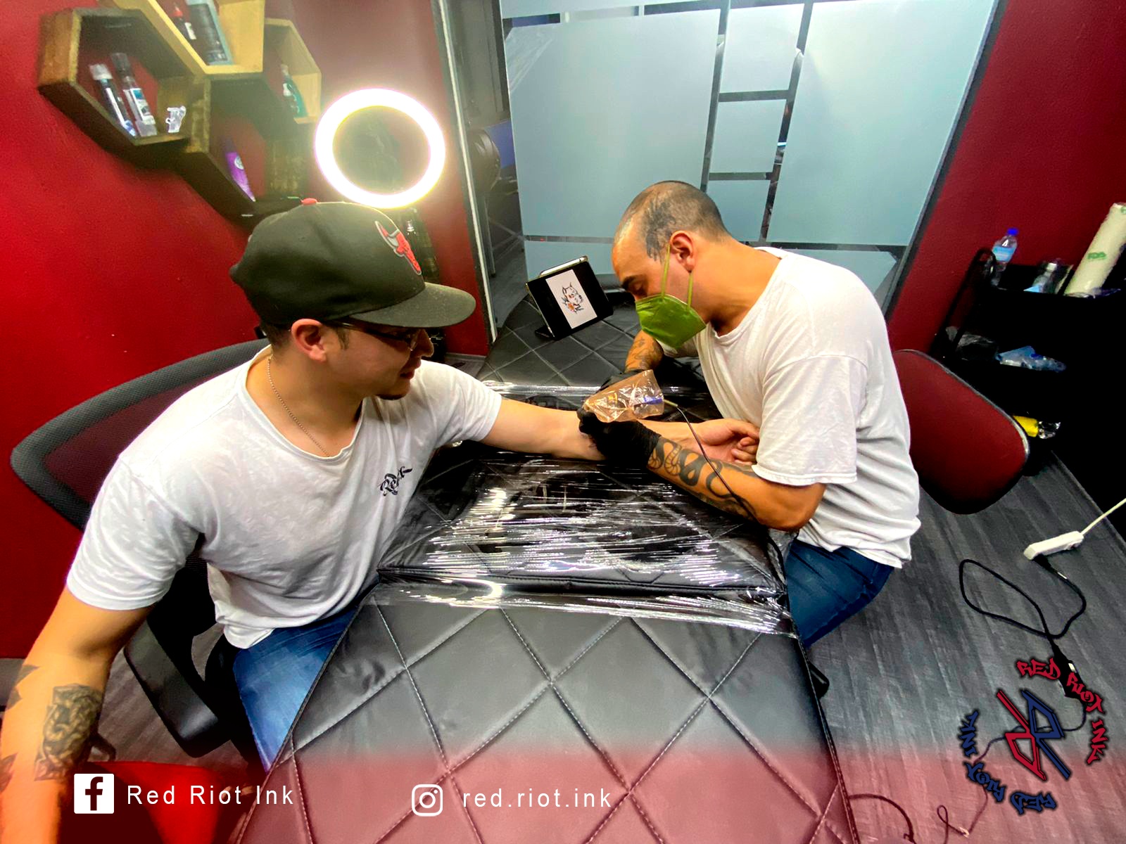 Red Riot Ink - “El #tatuajetradicional es la piedra... | Facebook