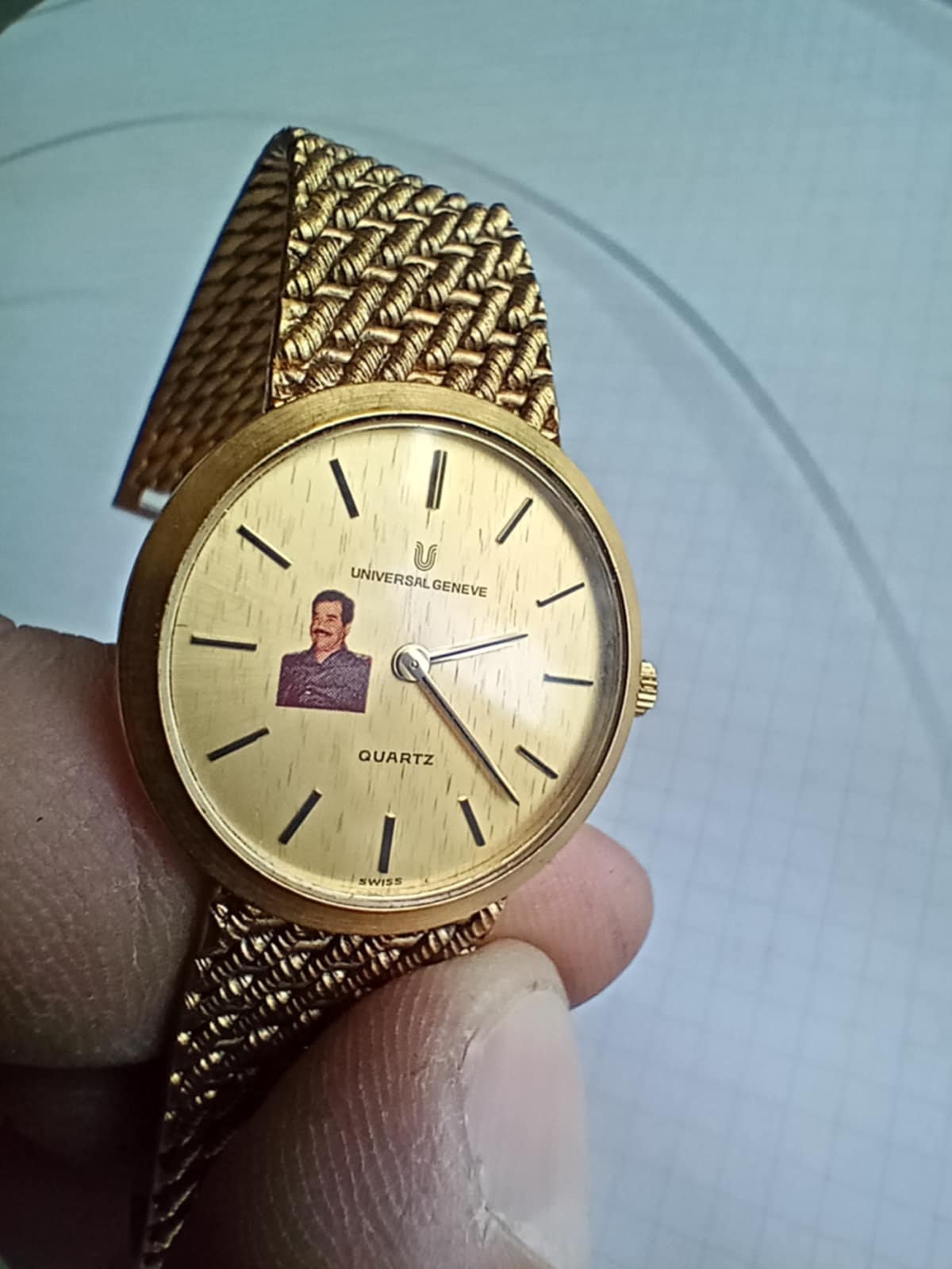 Montre Militaire Suisse Mécanique Plaquée Or Saddam Hussein - Années 80 - Occasion