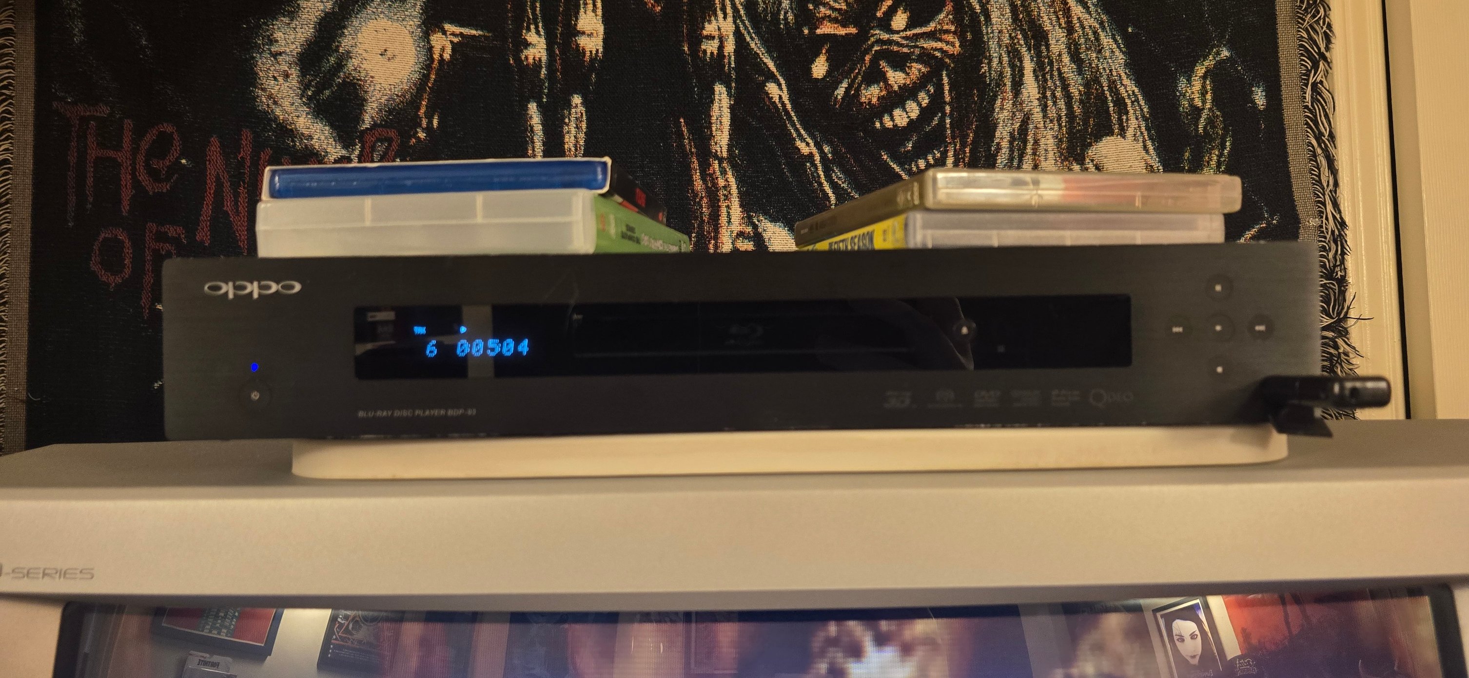 Oppo 93 Blu-ray player with HD Retrovision cables on JVC D-series