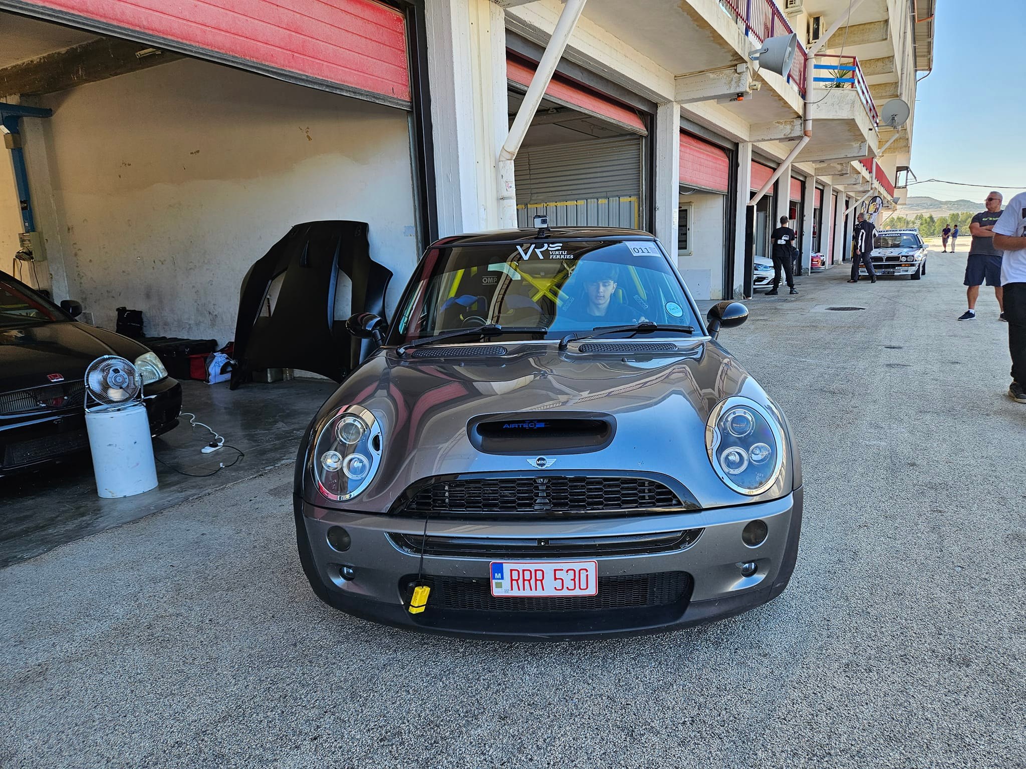 Big brake kit options for r53 mini?