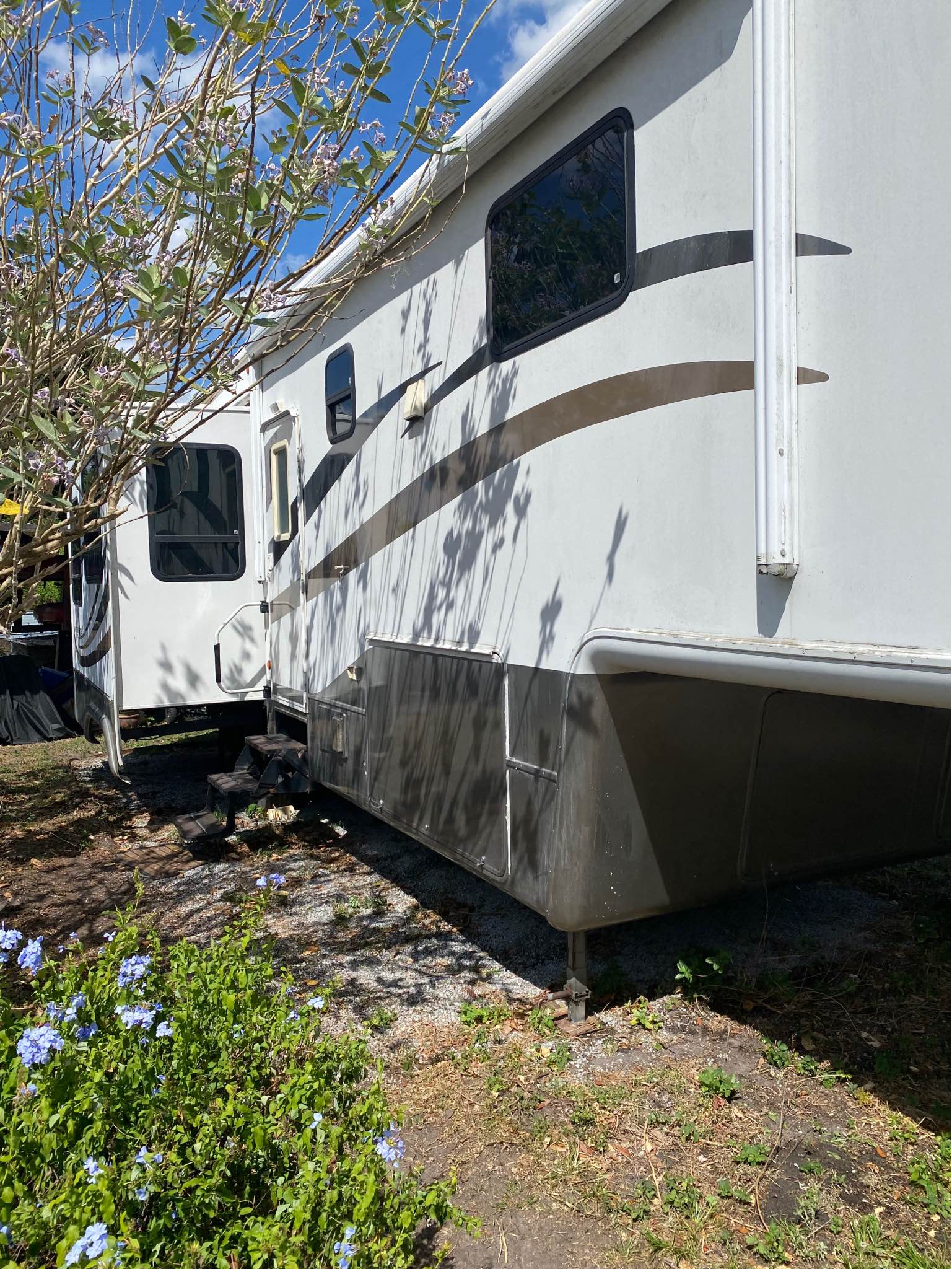 2005 Doubletree Rv 33rs3 - RVs & Campers - Riverview, Hillsborough ...