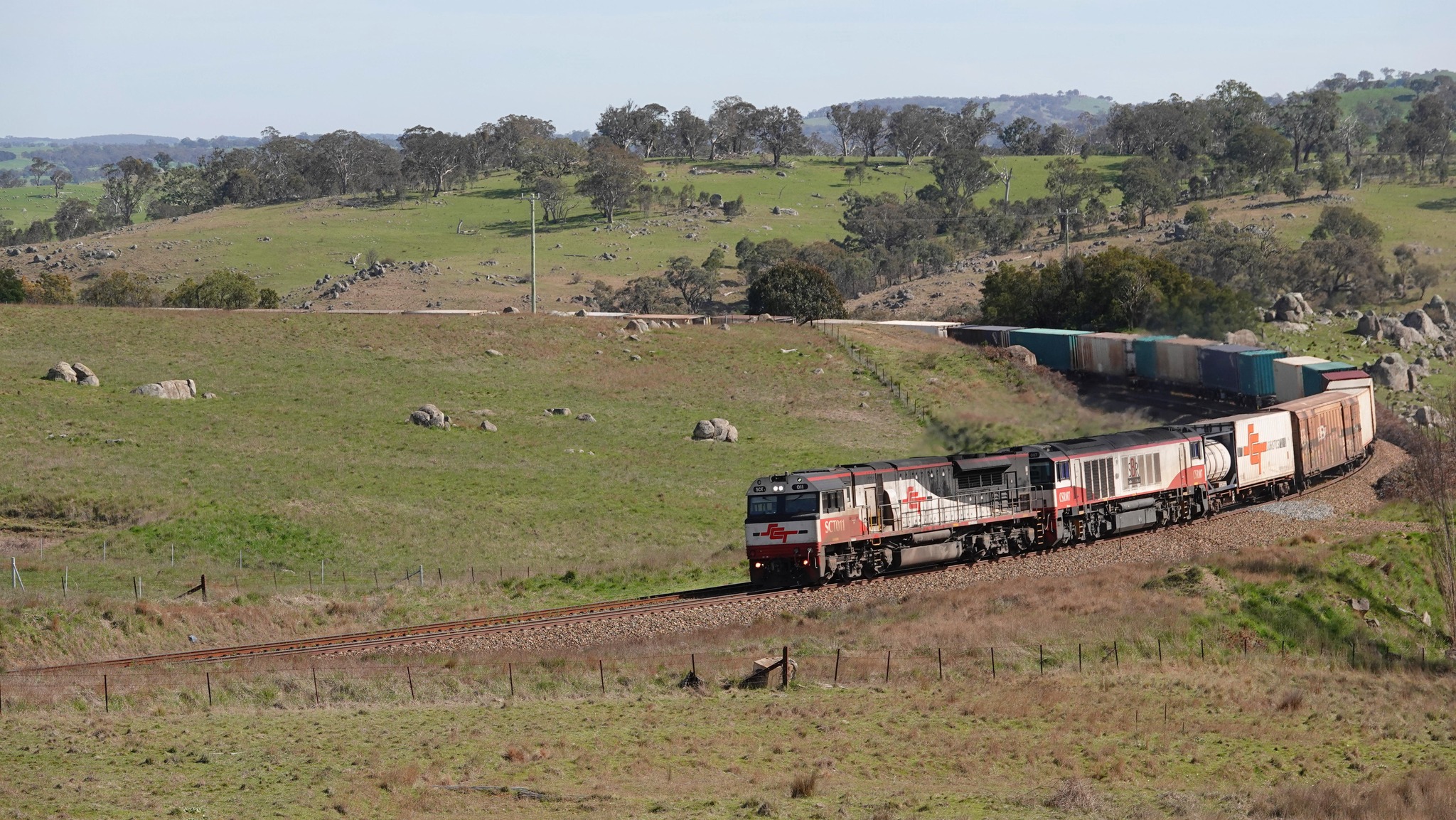 NSW Railways - Past and Present | Coming around the spur northbound SCT ...