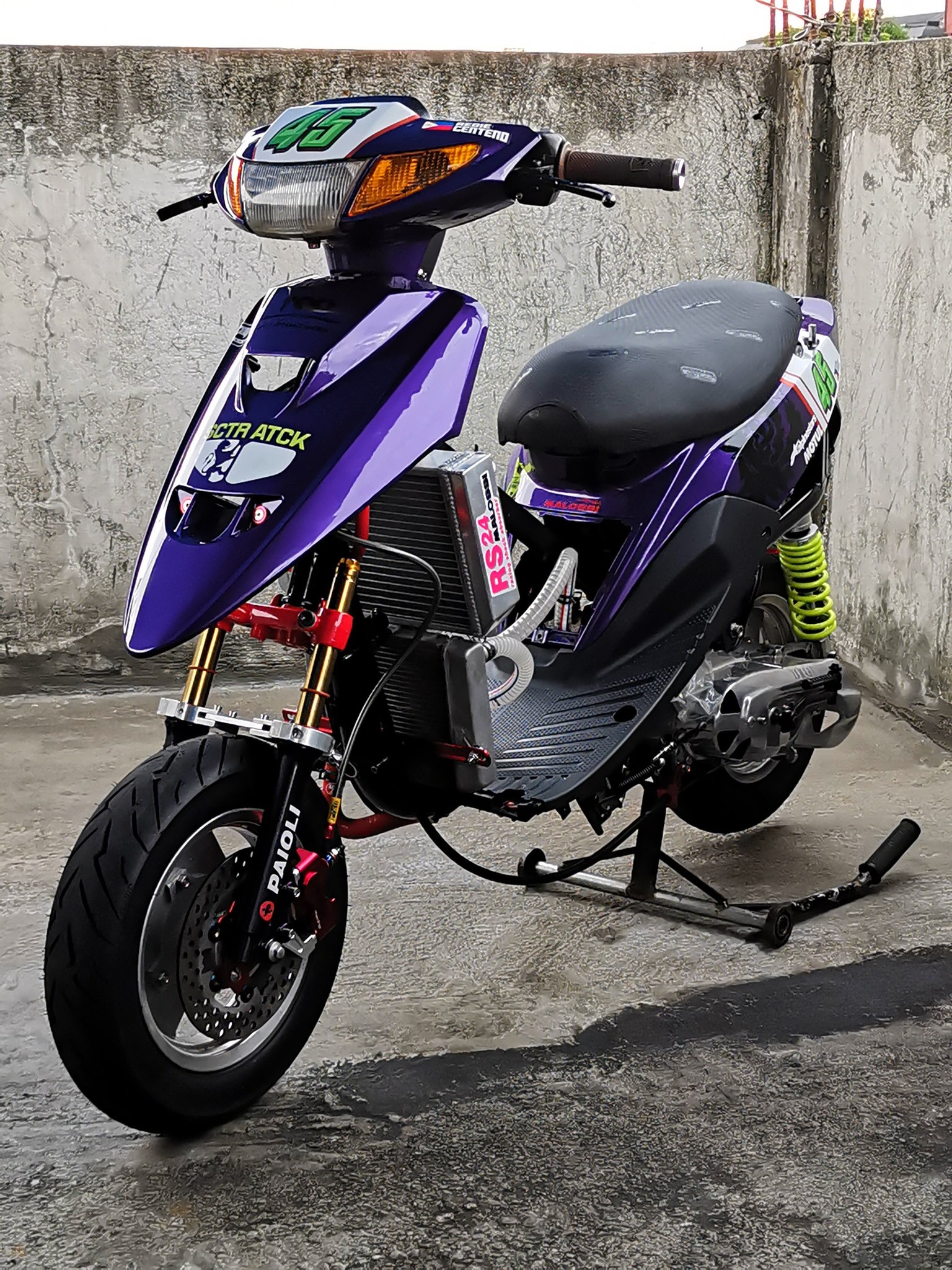 Yamaha Jog ZR with Malossi TPR86 at track