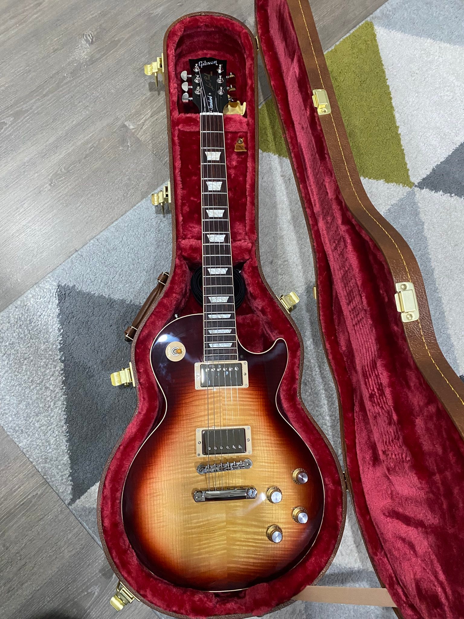 2022 Les Paul Standard 60s Guitar Experience