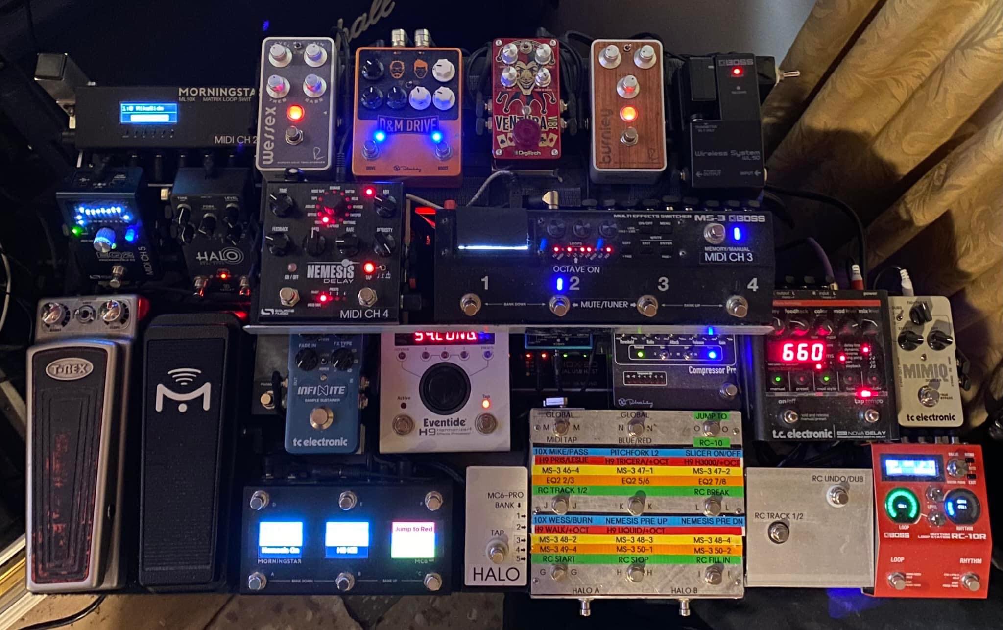BOSS RC-10R pedalboard setup