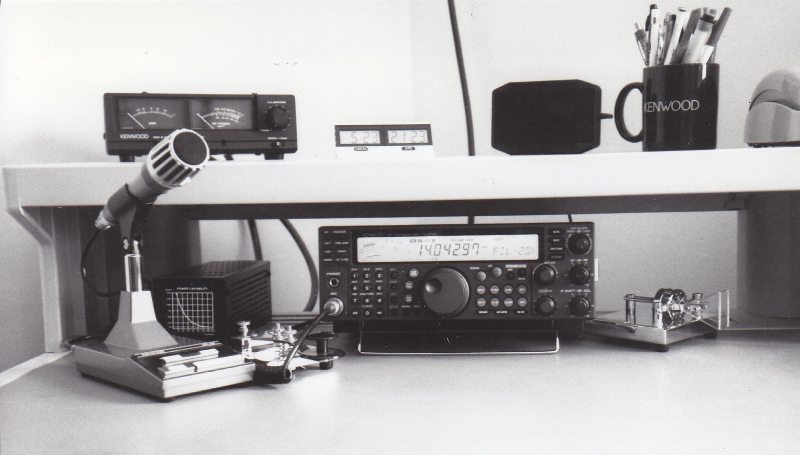 Kenwood TS-570 HF Amateur Radio Experience