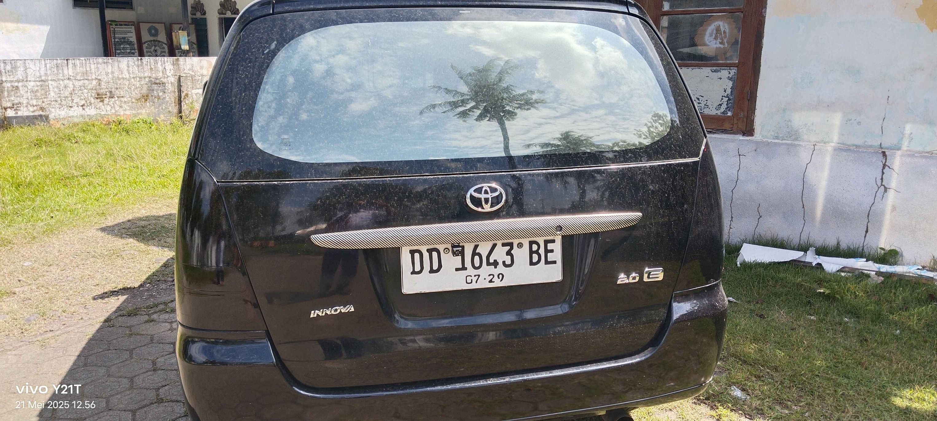 2006 Kijang inova Mini bus