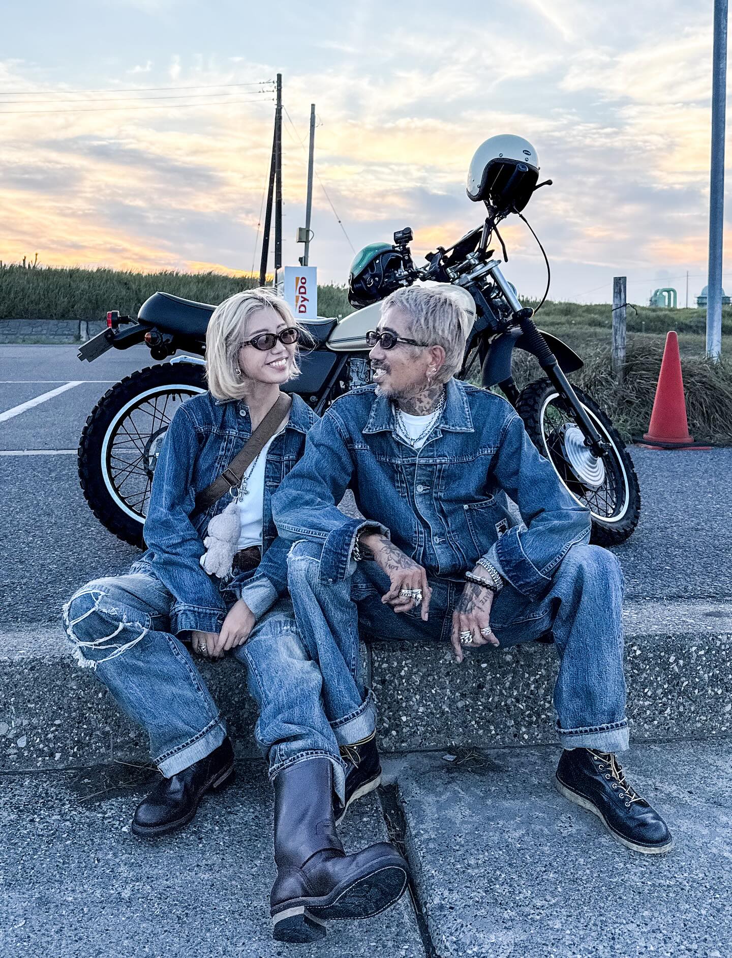 夕方のバイクデートが最高な季節❣️ いよいよMADE IN YPのダメージ 