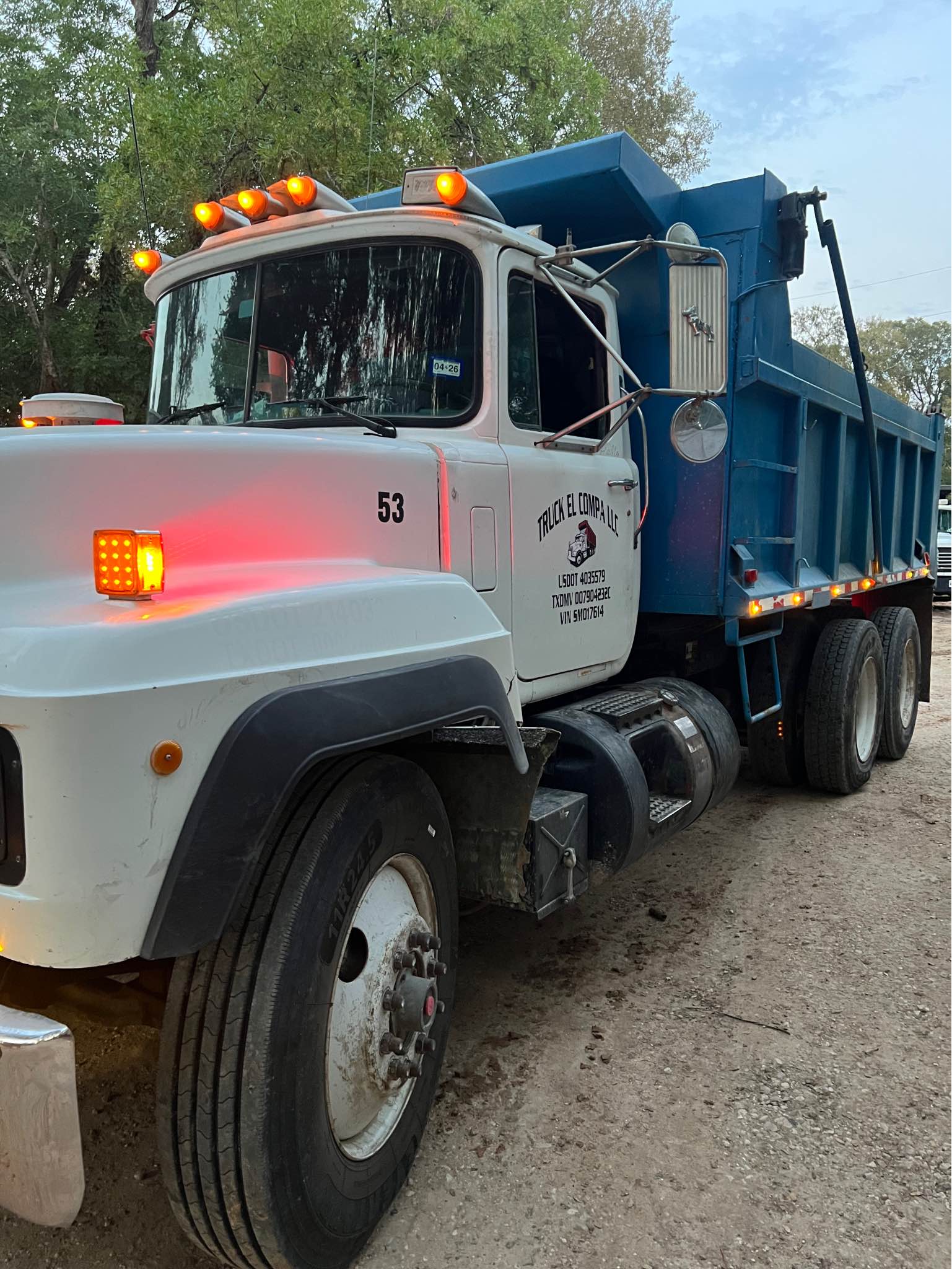 1995 Mack RD - Commercial Vehicles - Brookshire, Texas | Facebook ...