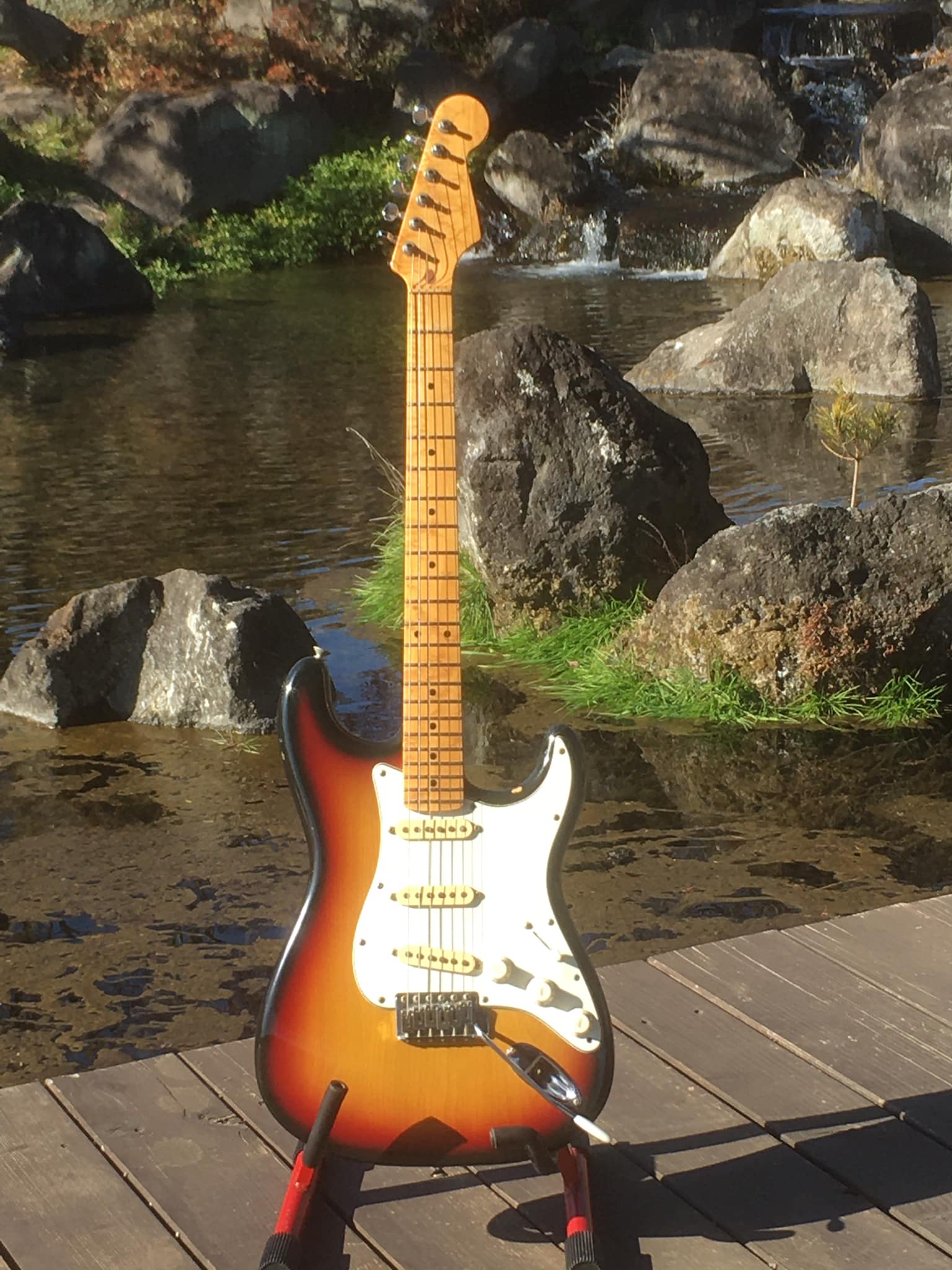 Greco se-600 stratocaster type guitar specs