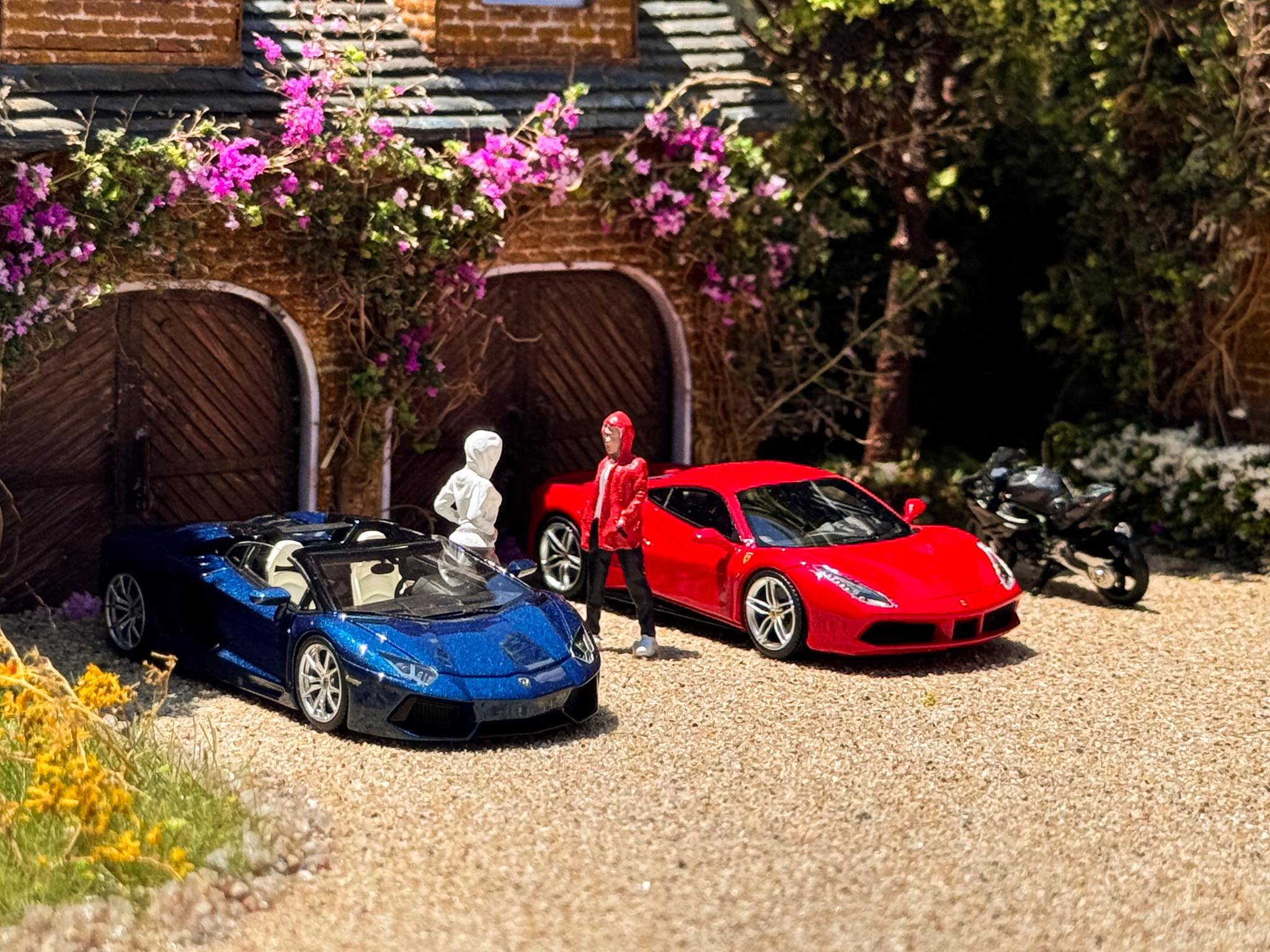 Aventador & Ferrari 488GTB 6台セット Lamborghini Aventador and Ferrari 488 GTB by Cars Lounge