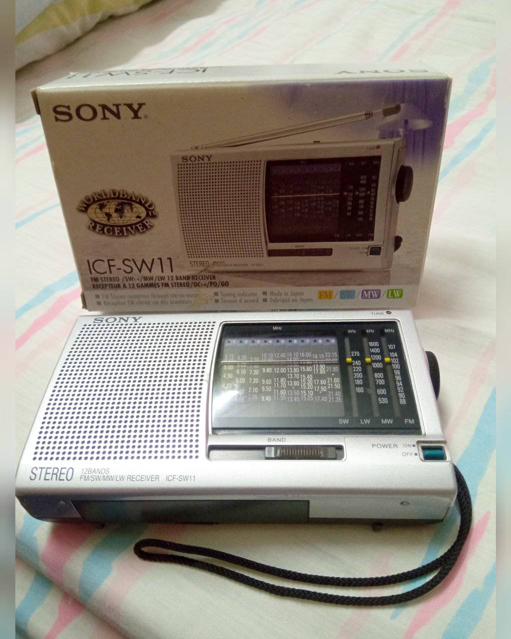 ICF- SW11 12 BAND SONY