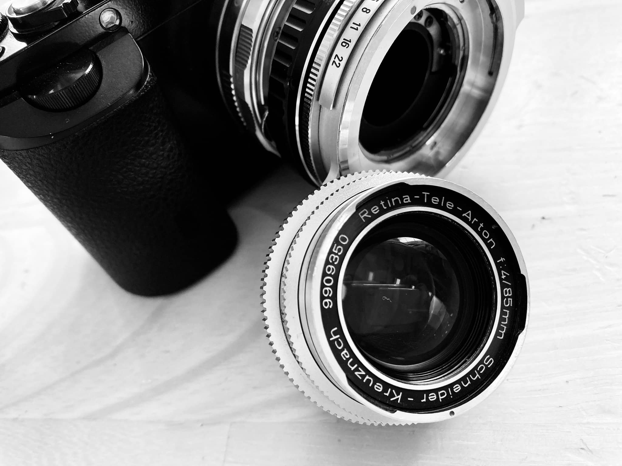 Schneider-Kreuznach Tele-Arton 4/90 lens for Sony A7