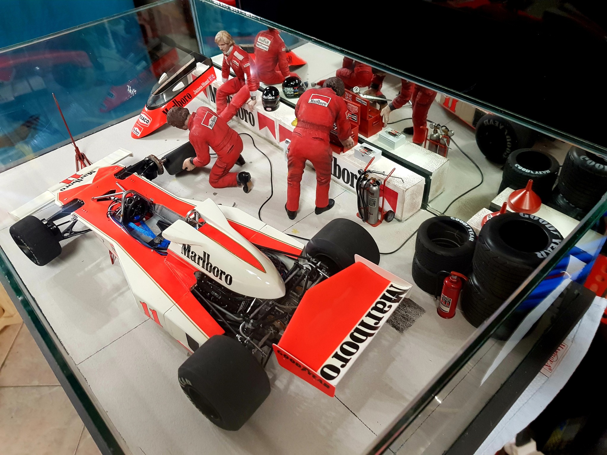 Mclaren M23 76 1/12 Base Tamiya ขายมมท Iar a Marlbor TEXACO MarEN