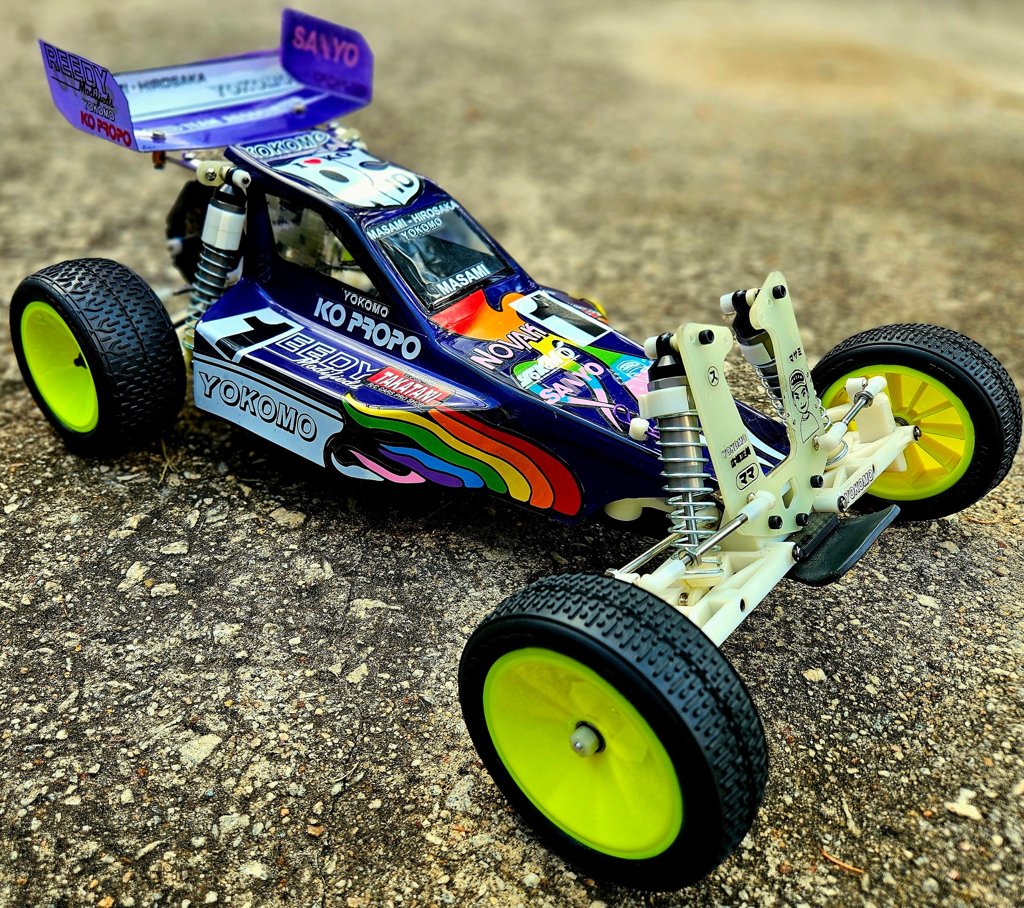 Today I drove the RC10 Masami Edition 89 Stealth. It's a great car