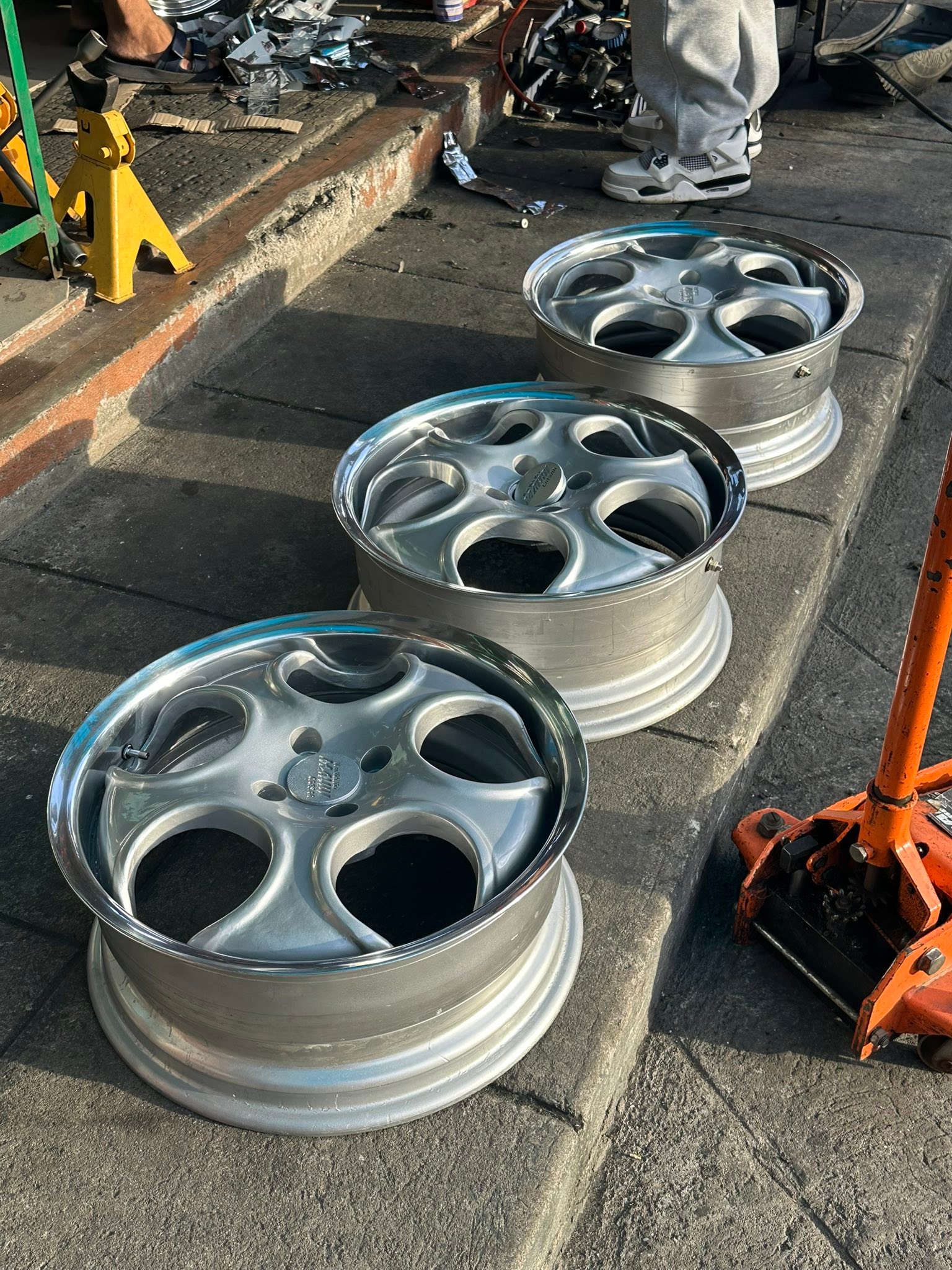 Mahdi Caesar made in japan R.17 X 9 R.17 X 9,75 Pcd 5 X 120 Et 