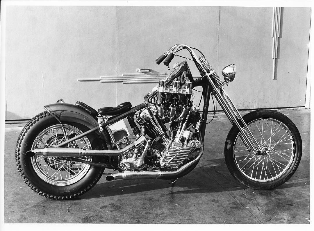 How's this for a #throwbackthursday ? Arlen's 47 knucklehead has