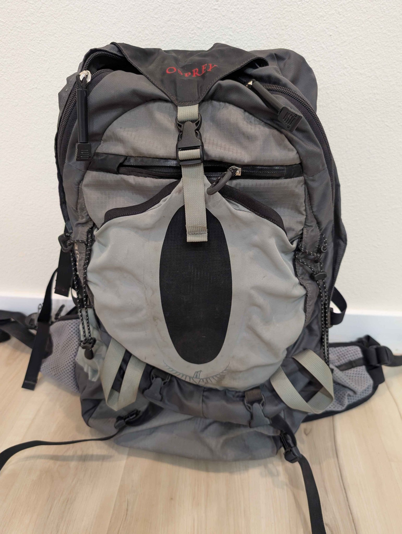 cheapest osprey backpacks Sirrus 34L Women's Hiking Backpack, Tunnel Vision Grey : Sports & Outdoors Backpack Accessories - Osprey Color:Blue Sage MACYS the Osprey Daylite Backpack