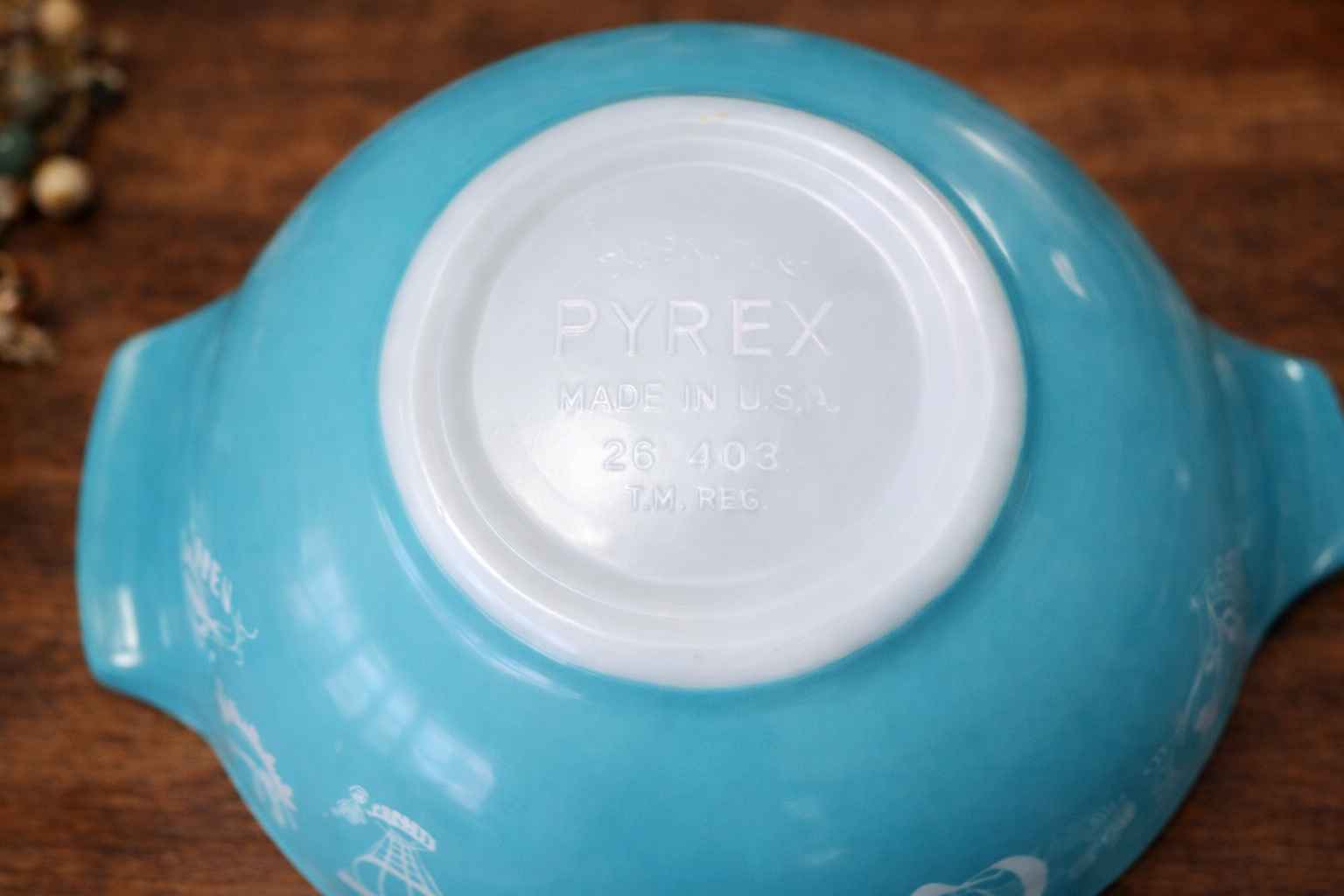 Vintage Pyrex 403 Turquoise Cinderella Mixing Bowl Hot Air Balloon ...