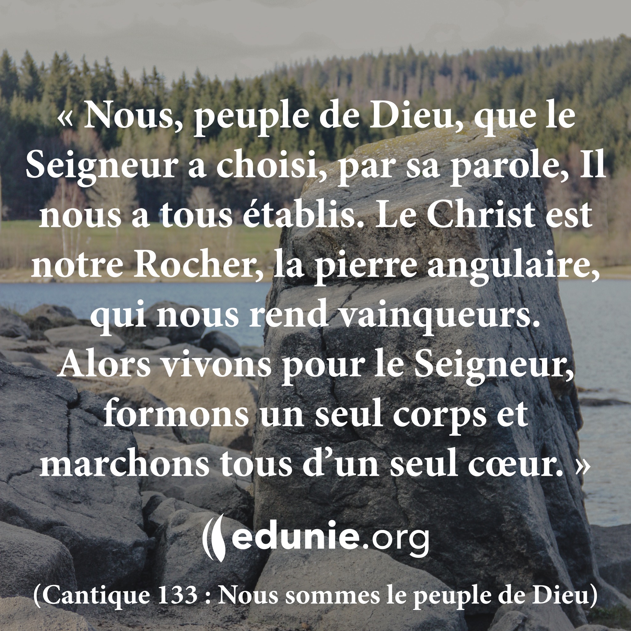 Autocollant Mural Citation "Dieu Nous A Donné Un Seul Cœur Amour" - Vinyle Décoratif