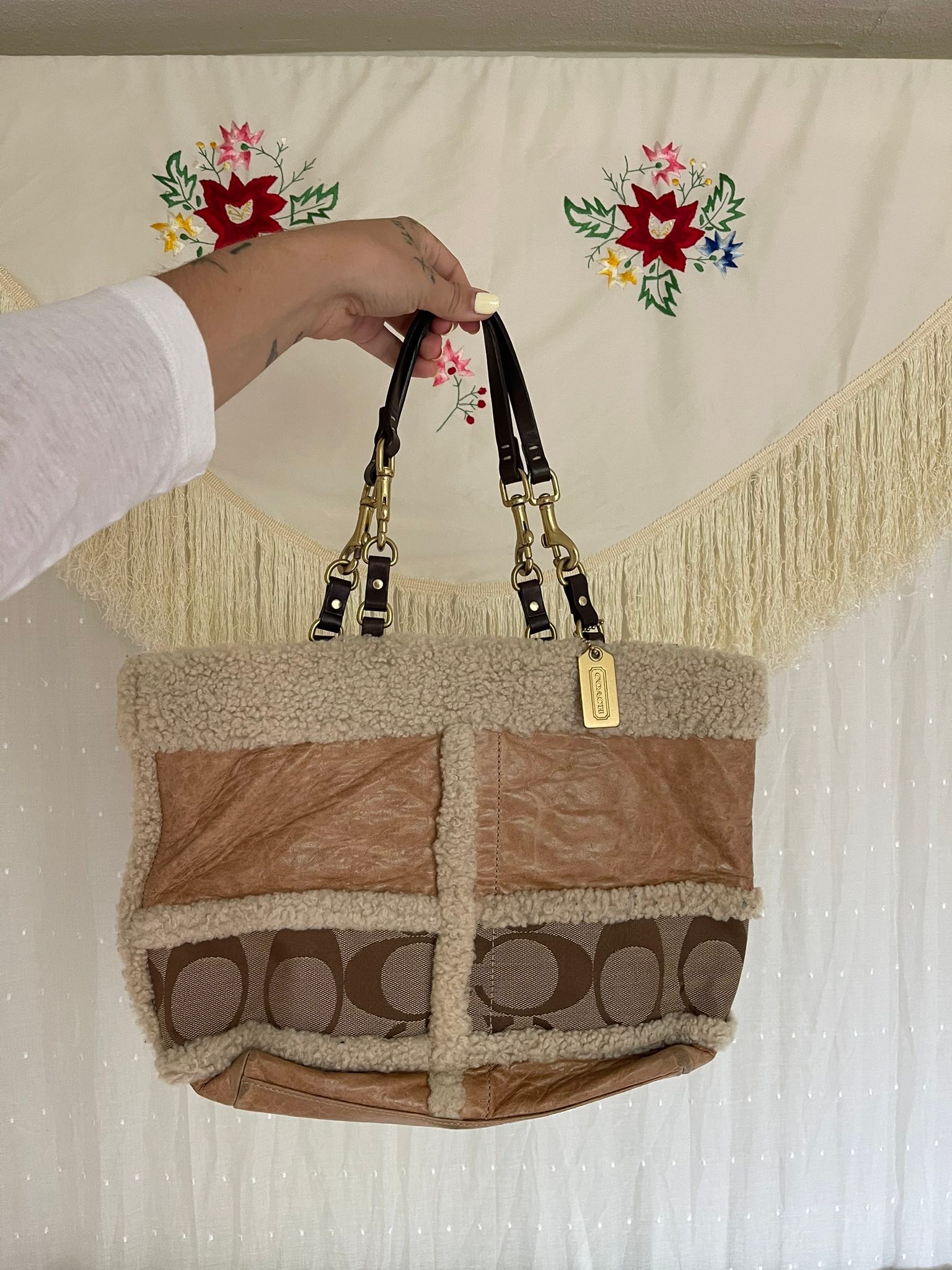 What price to list vintage coach bag for?