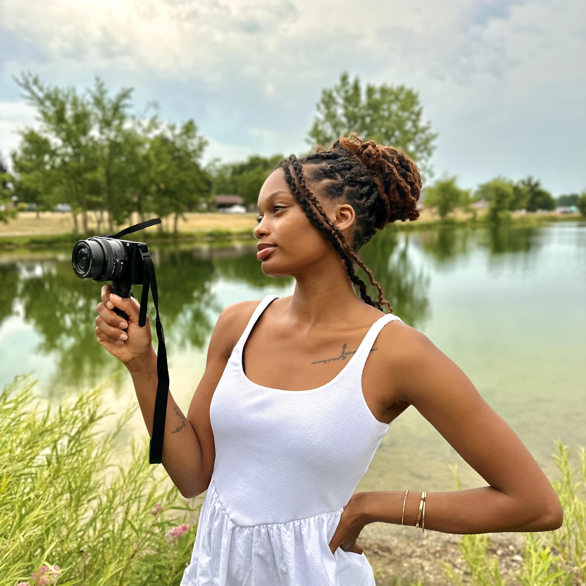 Be your awkward self! 🤣 #grandrapidsphotographer #miphotographer | Ari ...