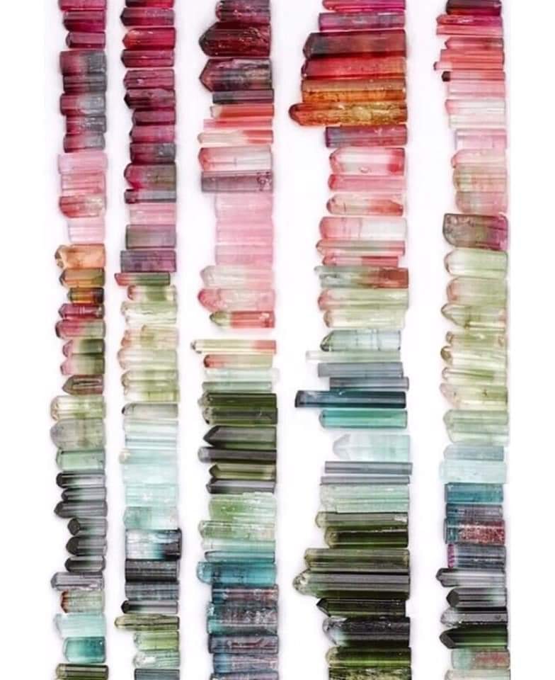 Earthy Amulets - Look at them colors!!