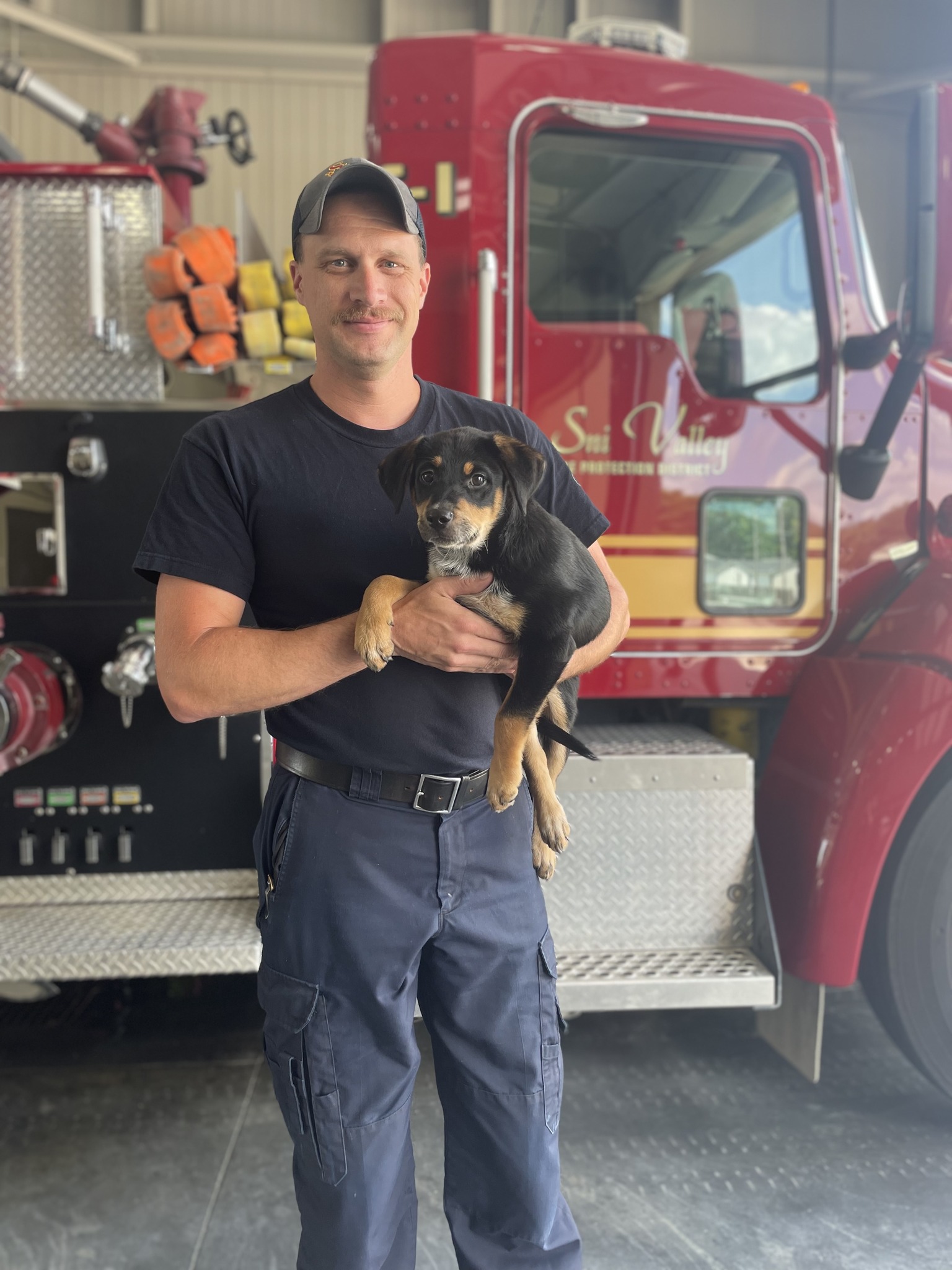 Misty got to visit Sni... - Oak Grove Missouri Animal Shelter | Facebook