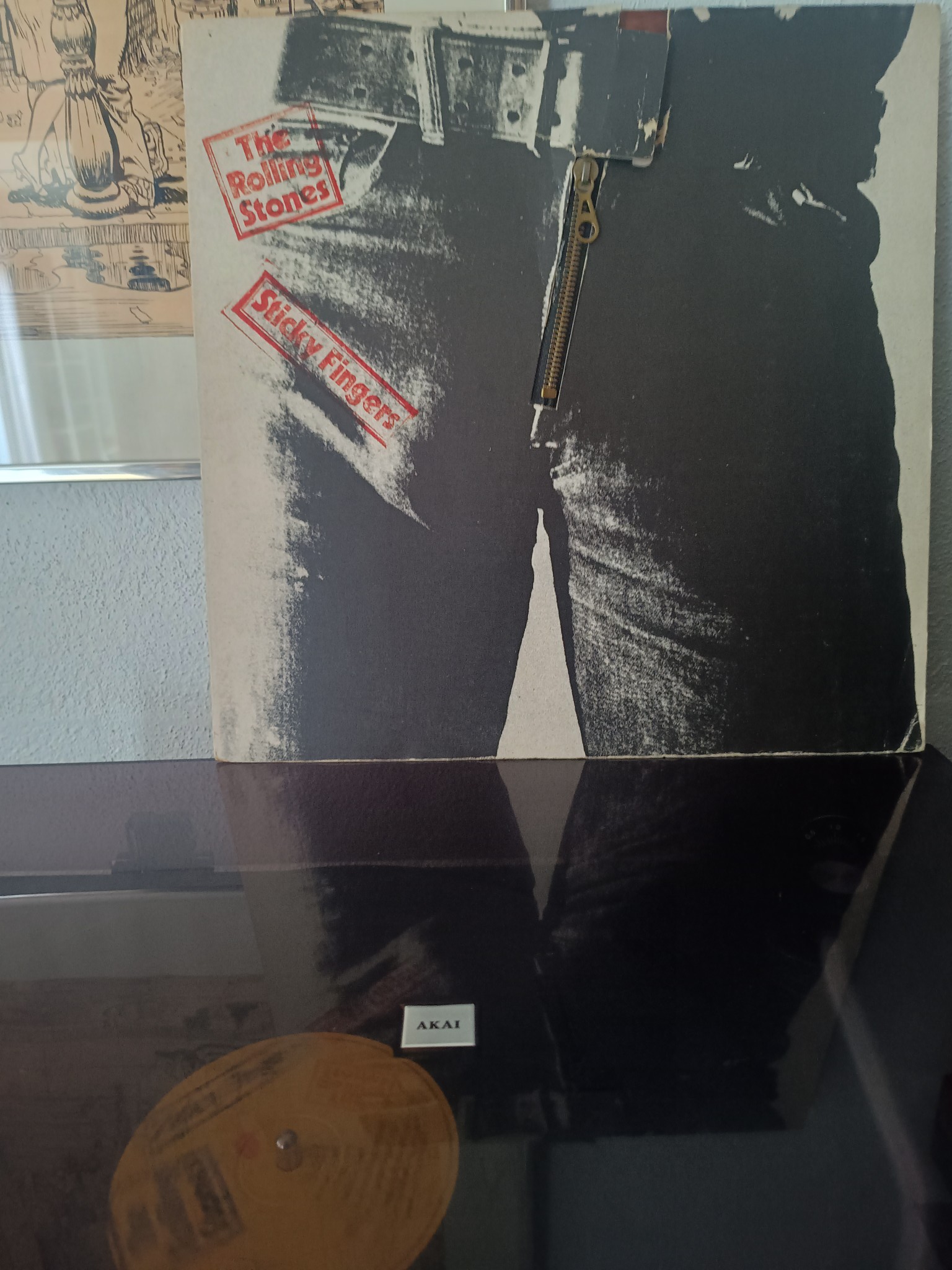 ? A fantastic copy of the Rolling Stones - Sticky Fingers with 