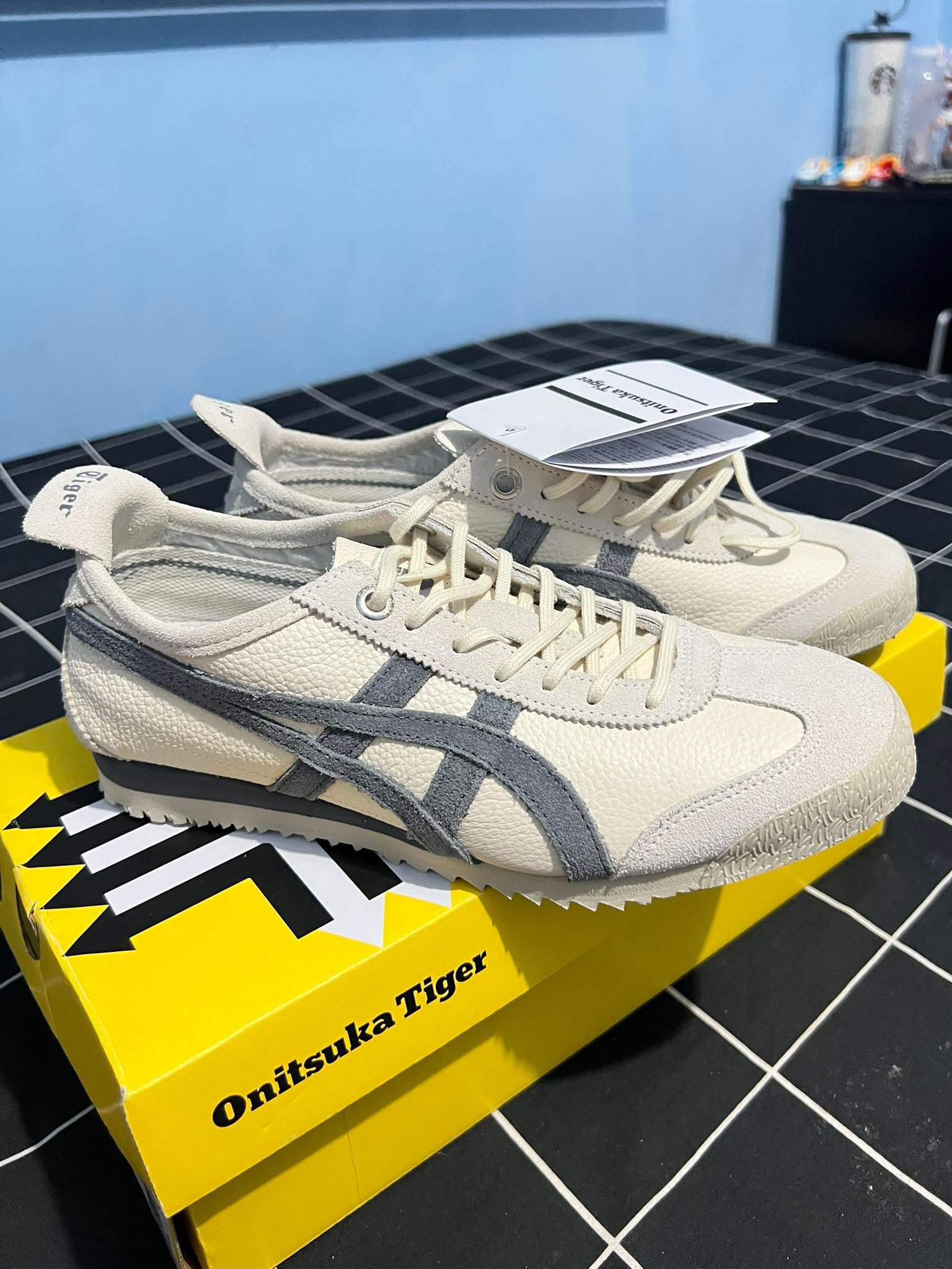 PTPA. Onitsuka Mexico 66 SD VIN- Birch/Metropolis P9,000 na lang 