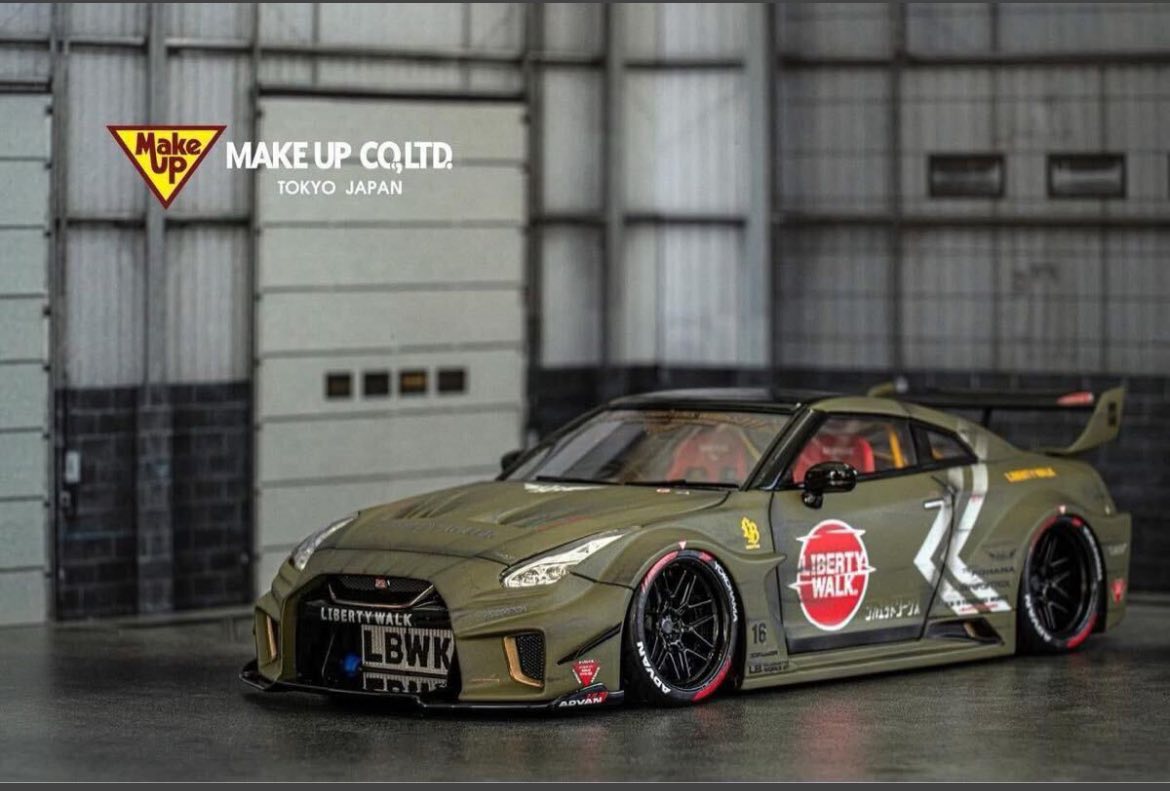 Make up 1:43 LB works R35 limited LBWK store Japan if you want you
