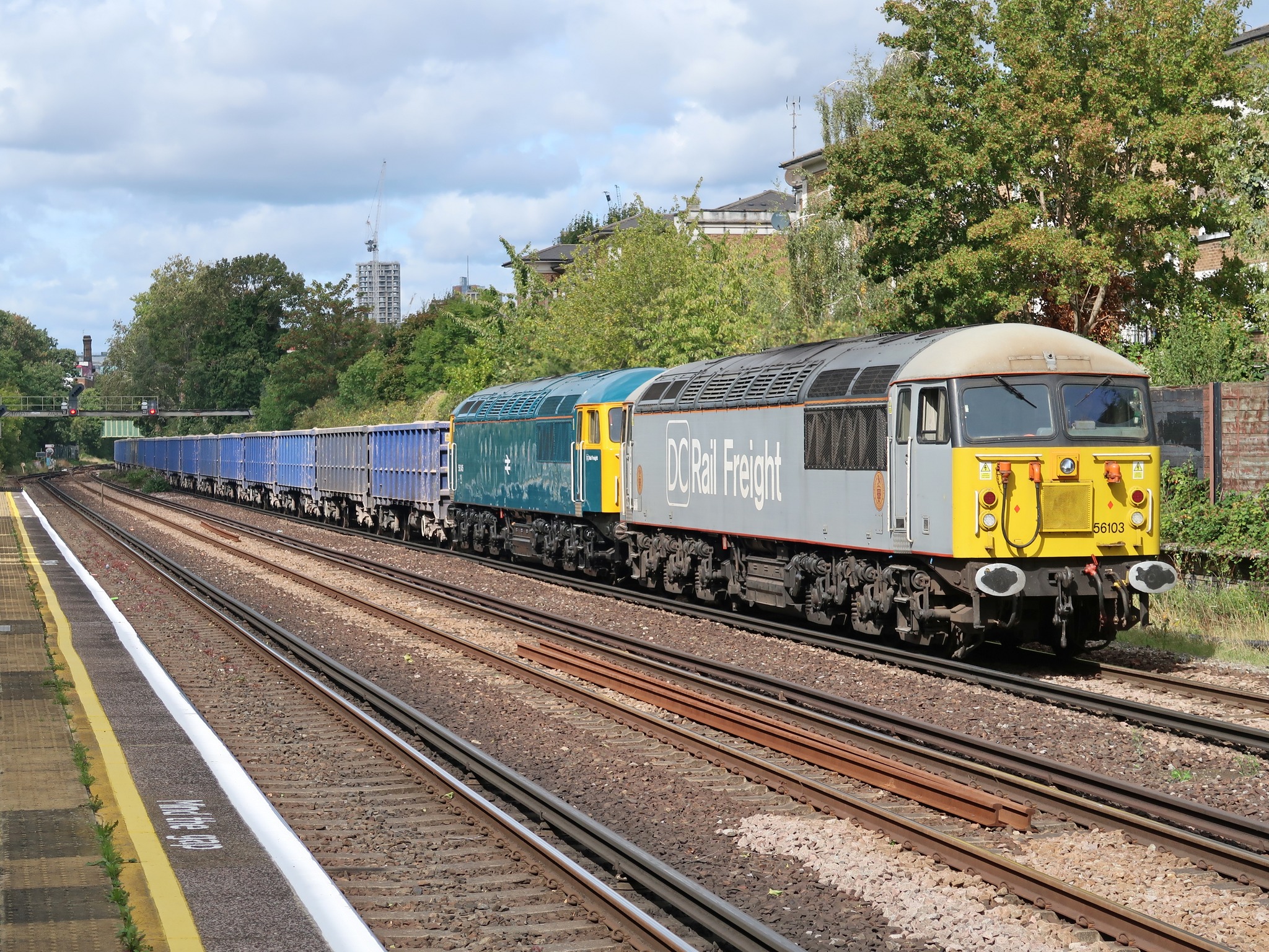 Rail Thing - Electrics and Diesels on Southern Metals | 56045 & 56103 ...