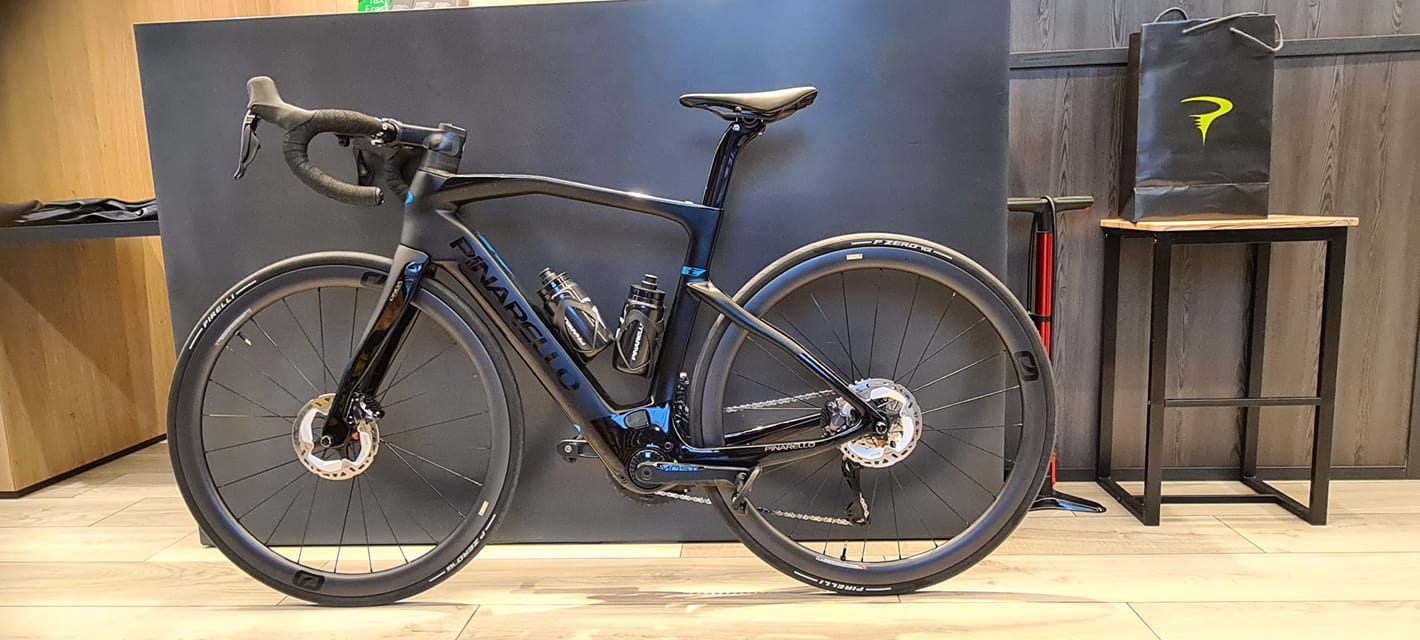 Asymmetric frame, Onda Fork, and TQ-HPR50 drive unit. Pinarello 
