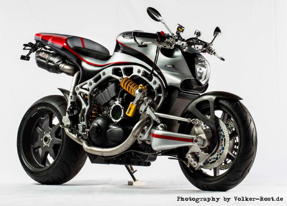 Riders' Club - กลับก่อนนะะะ Harley Davidson V-Rod Omega by... | Facebook