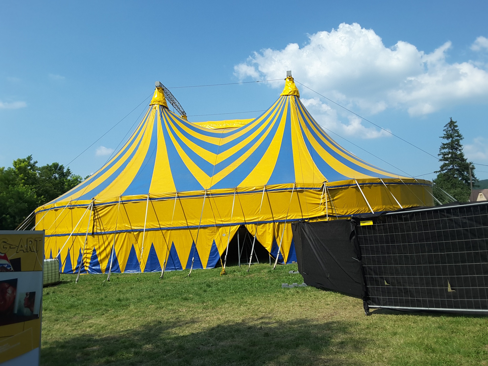 purchasing tents Glamping Tent Package 1 - Tent, Fly, Stove and Angle KIT to Make a Frame 10x12 & 3 Rafter Angle KIT / 6' Sidewall Criteo Collection Constructed with 150D Oxford ADD ADDITIONAL TENT ANNEX:NO Sonnensegel luft- und wasserdurchlässig