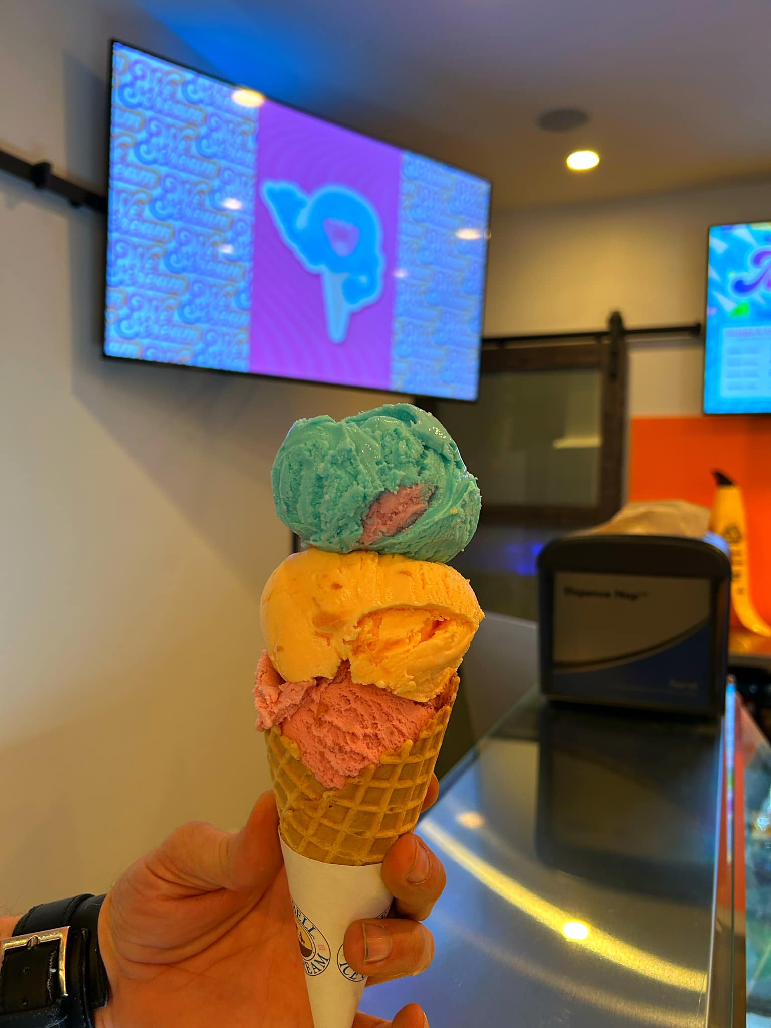 Riot Cafe | Louisville KY