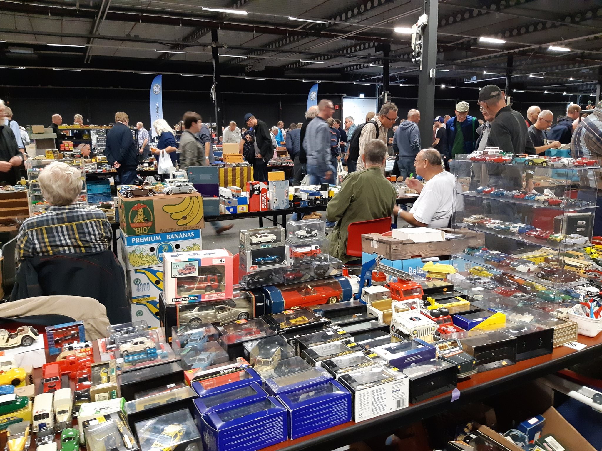 nproject-even-naar-houten-naar-de-namac-autootjes-beurs