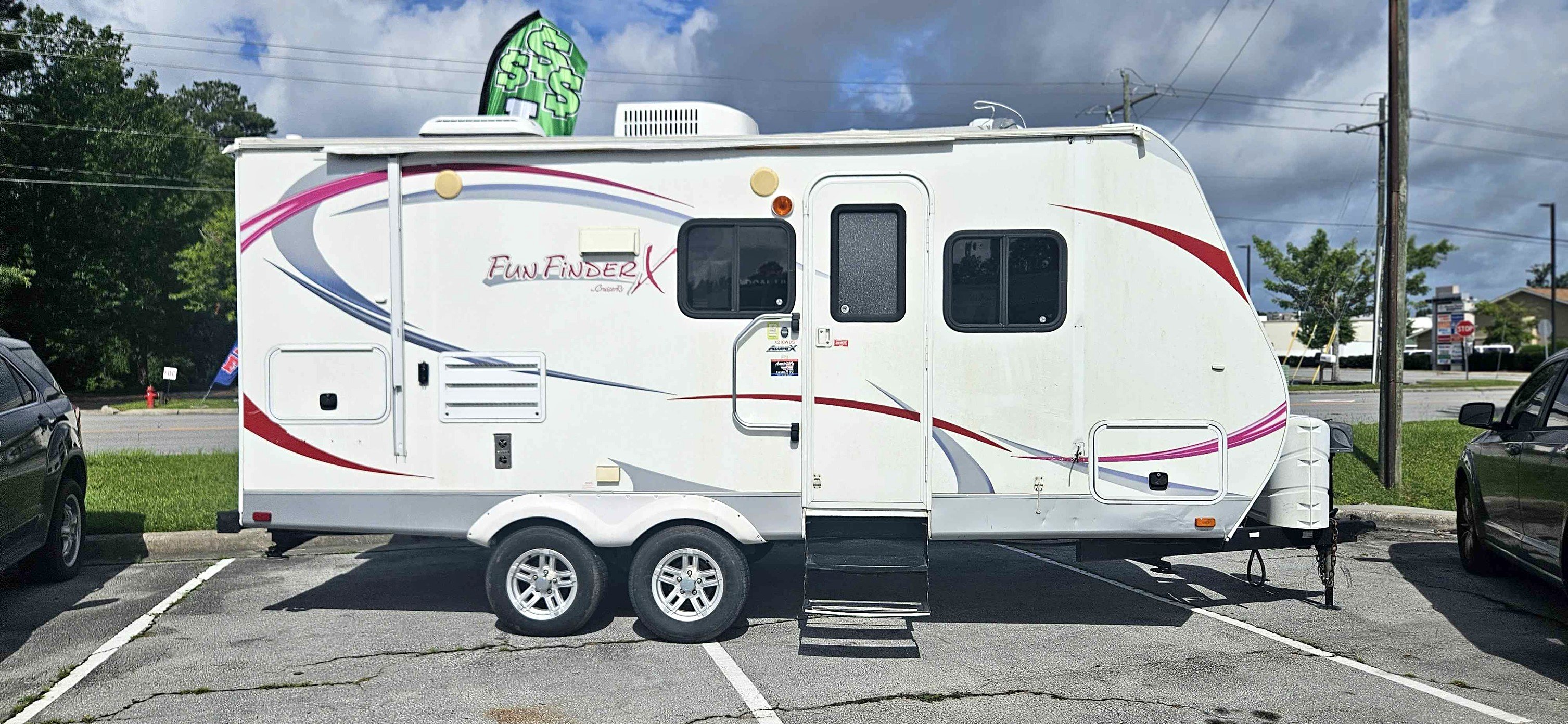 2013 Cruiser RV Fun Finder X