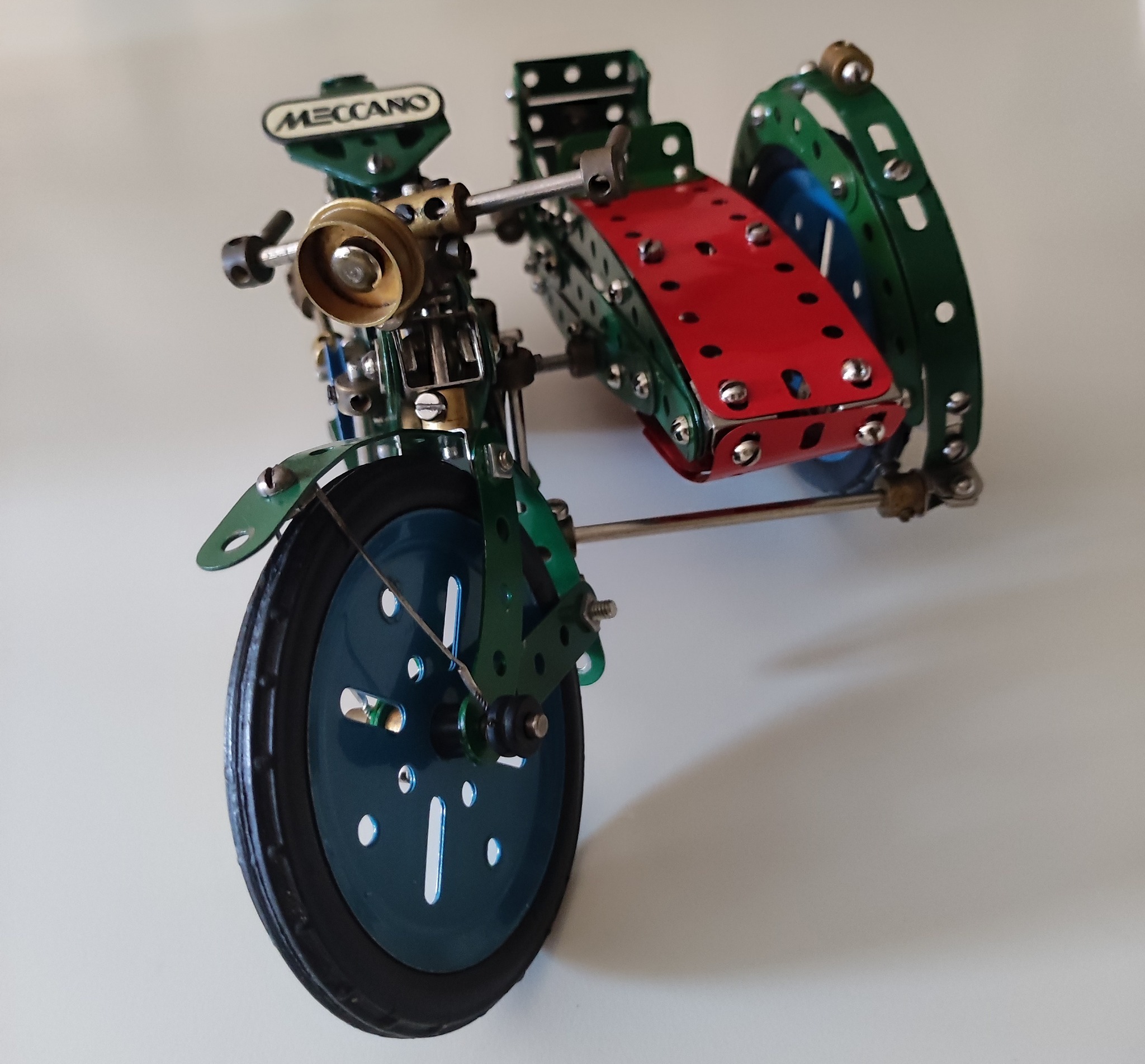 Motor - Cycle and sidecar built from the 1928 Meccano brochure.