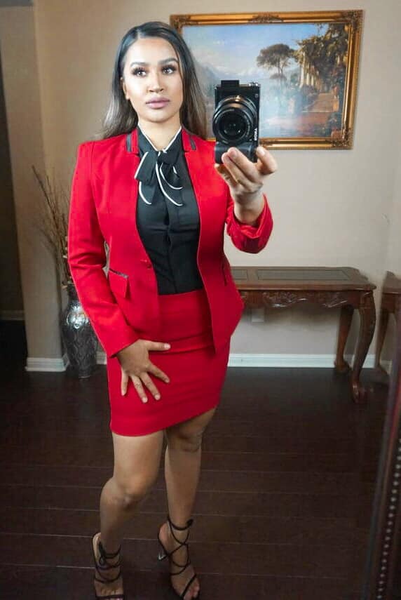 KQueen Touch Fashion - How exquisite is this 2 piece Women’s suit from ...
