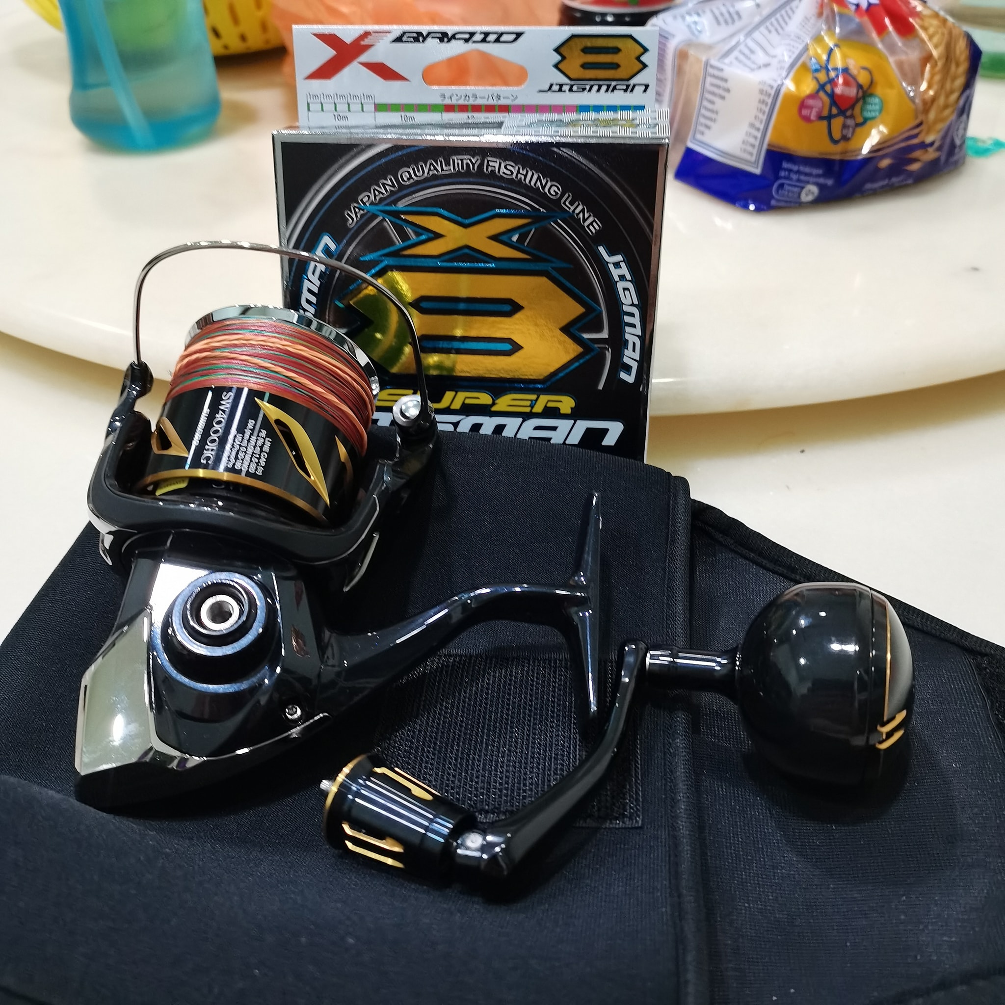 Shimano Stella SW4000HG for sale with new Jigman X8 braid