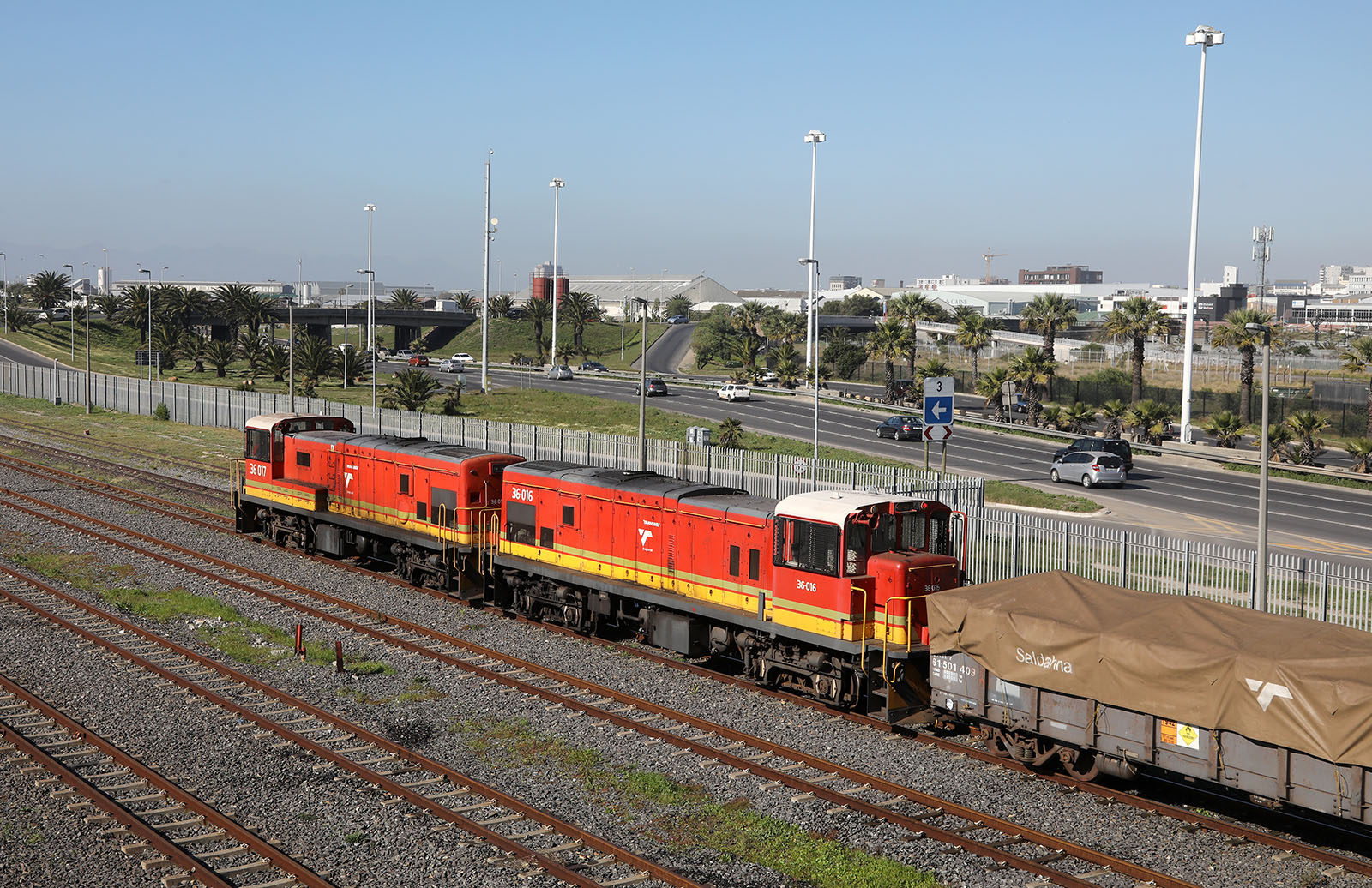 Narrow Gauge Enthusiasts Group | Two class 36-000 diesels work a train ...
