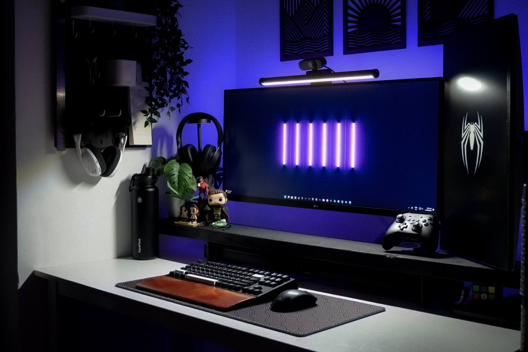 Workspace Setup Addicts | Setup for August 2025 👾 | Facebook