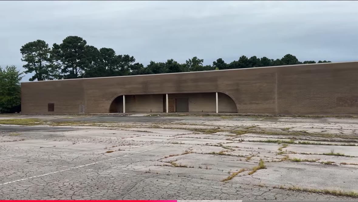 Retail Dead or Alive | Any idea what store this was on Hillsborough ...