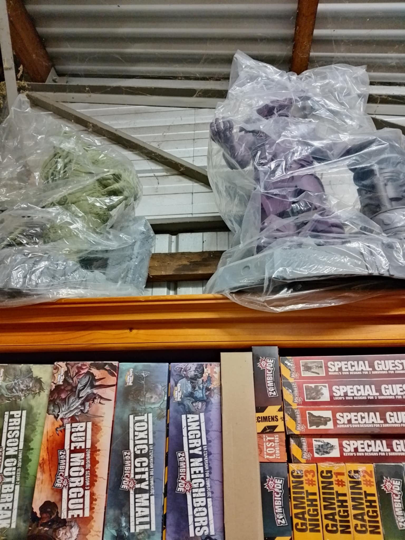 Crossfire Pack Per Zombicide - Espansione Compatibile Con White Death, Black Plague E Green Horde