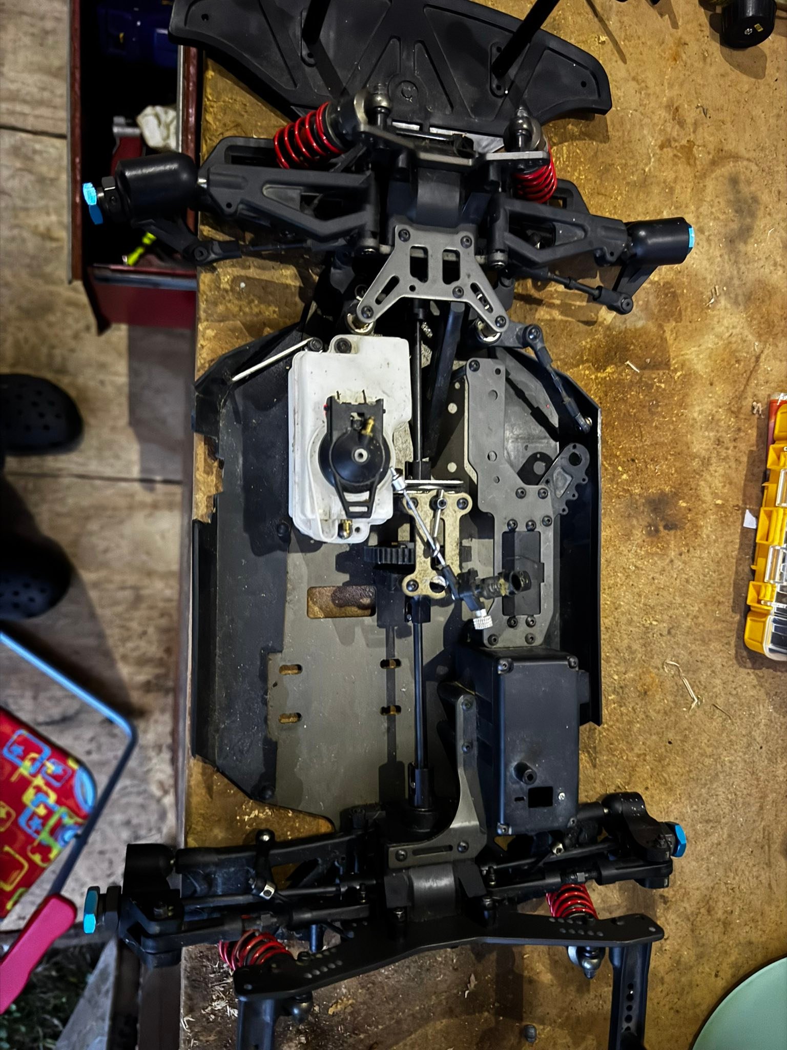 What brand is this 1/8th scale AWD nitro RC?