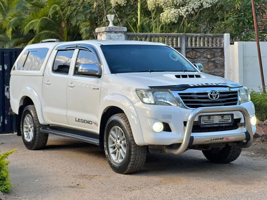 Toyota Hilux Legend 45